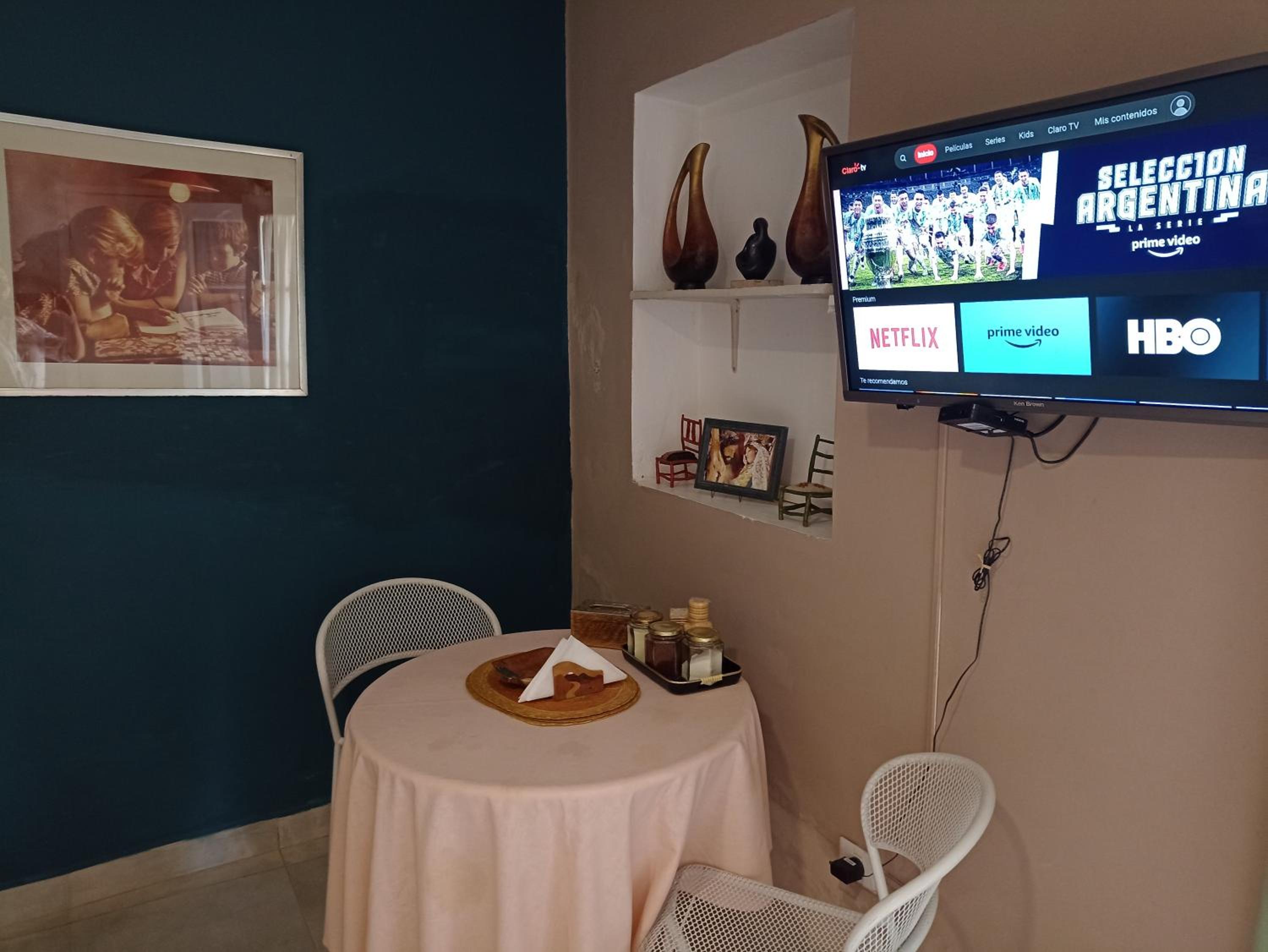 Casa Colonial, Depto con Jardín Privado, Centro Histórico Salta