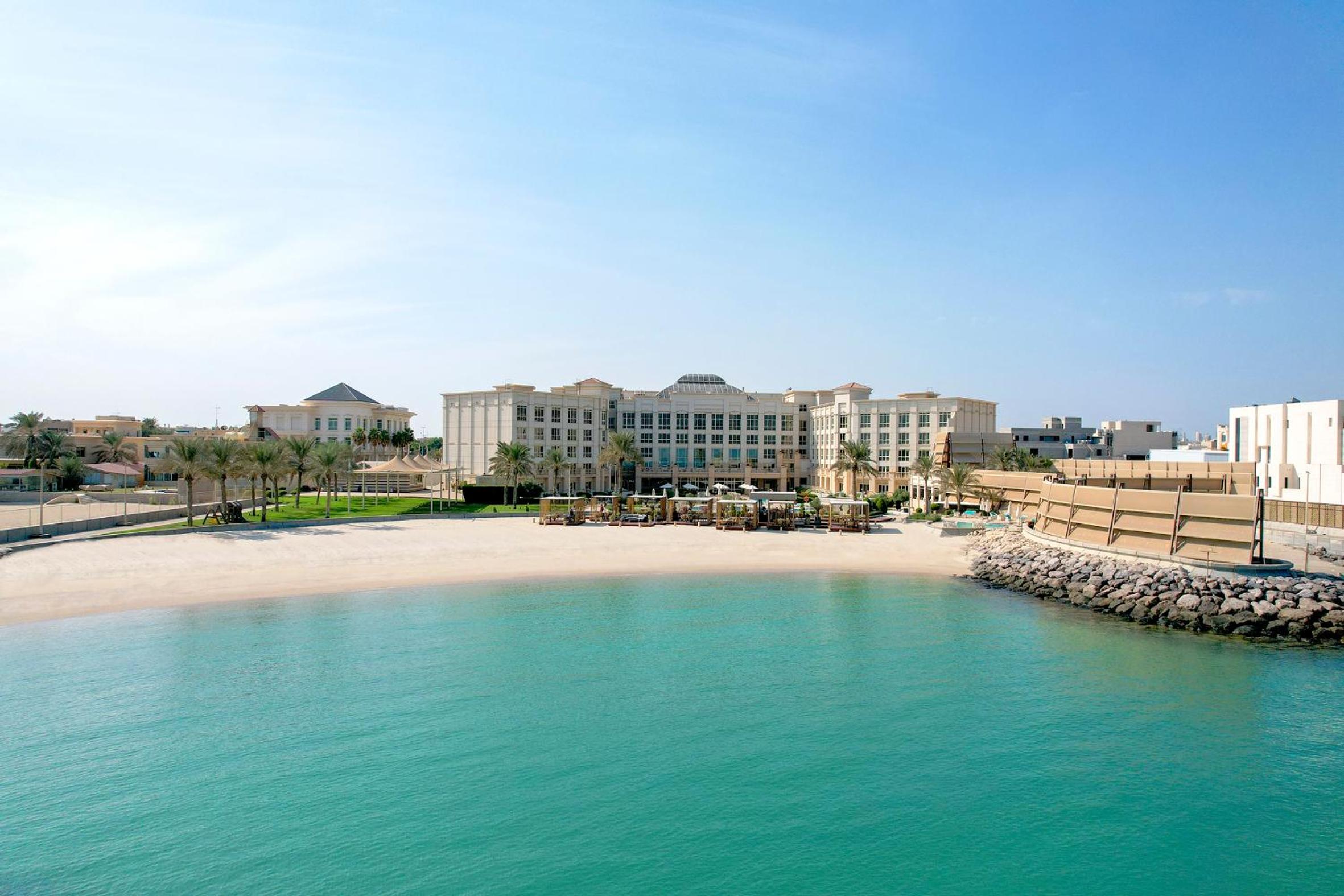 The Regency Hotel Kuwait view 4