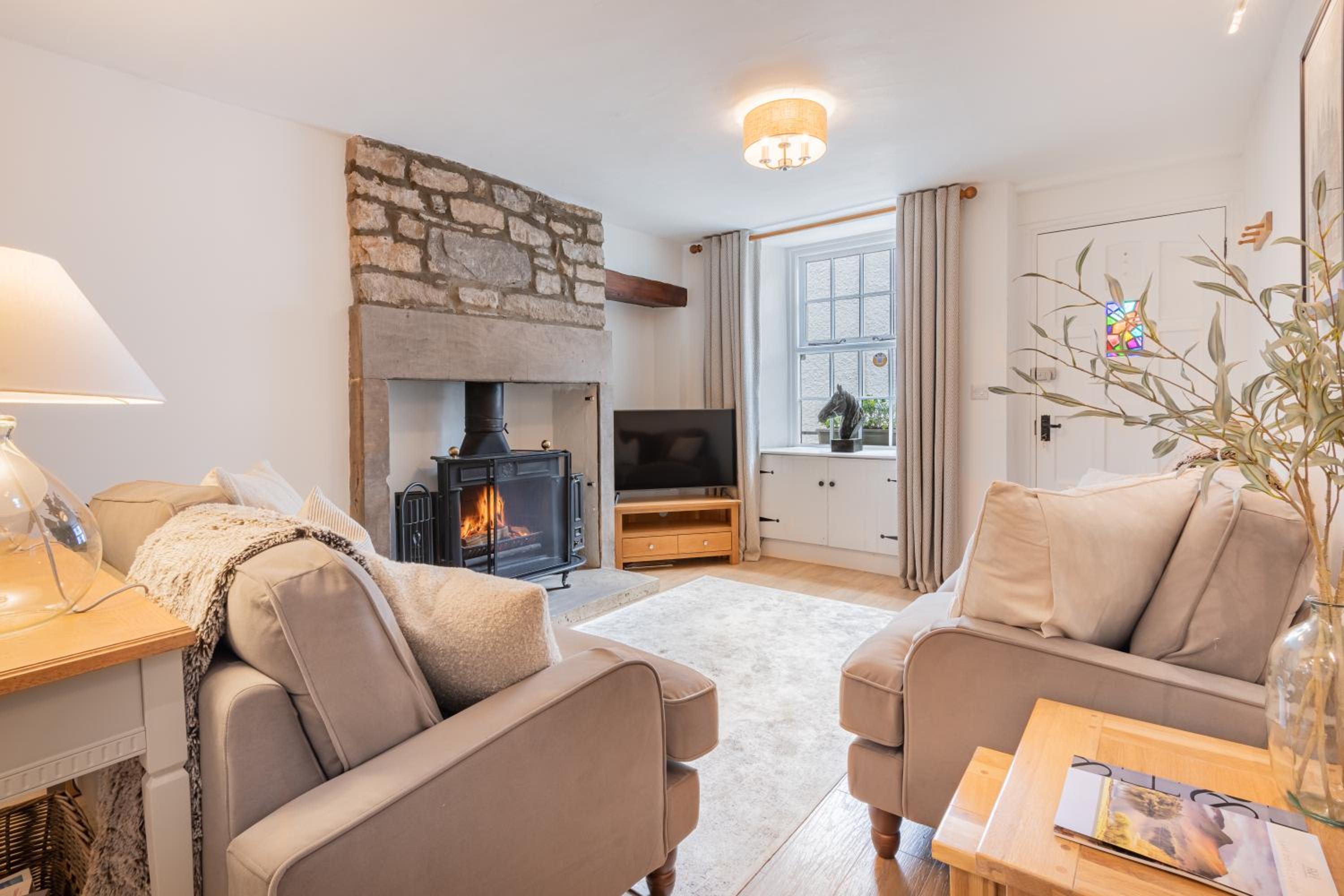 Weavers Cottage Newly converted luxurious retreat view 3