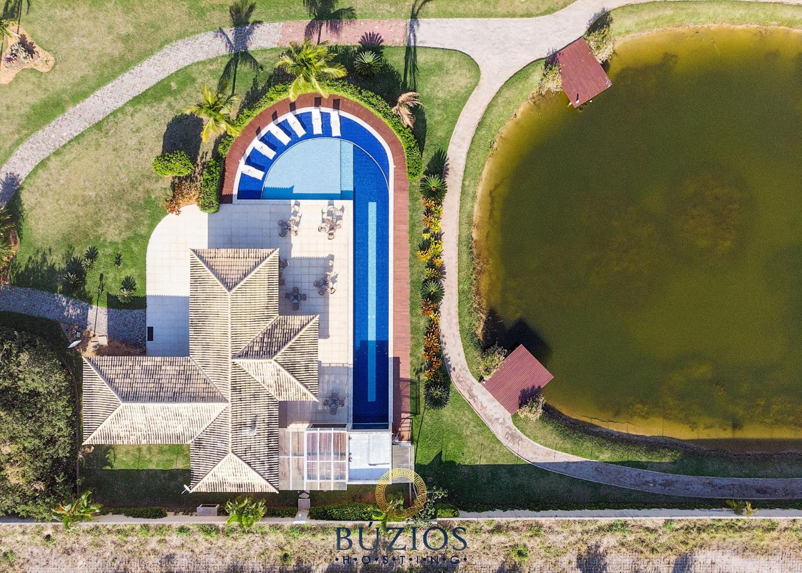 Bz01 House with private pool 150m from the beach