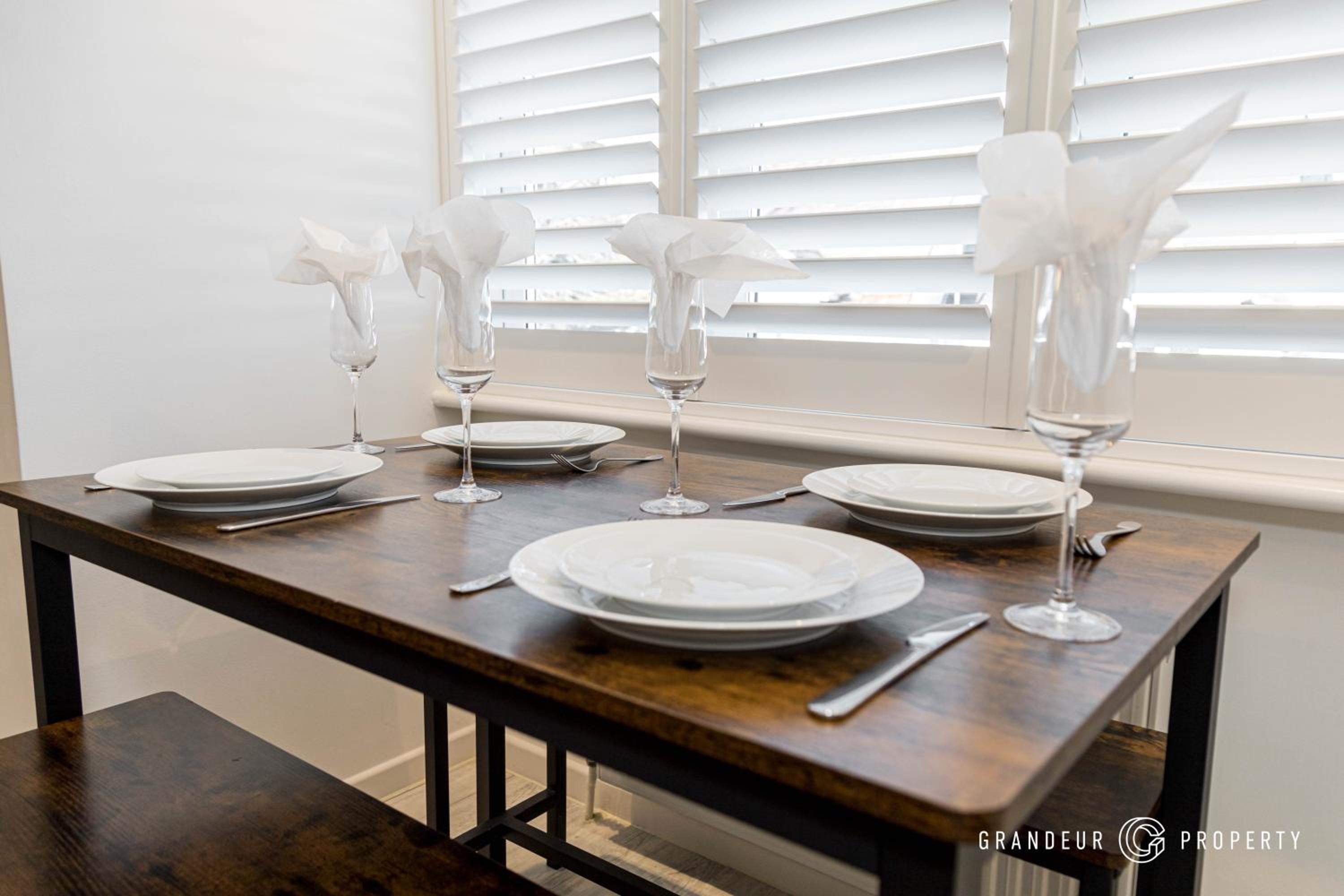 Driftwood by Grandeur Property