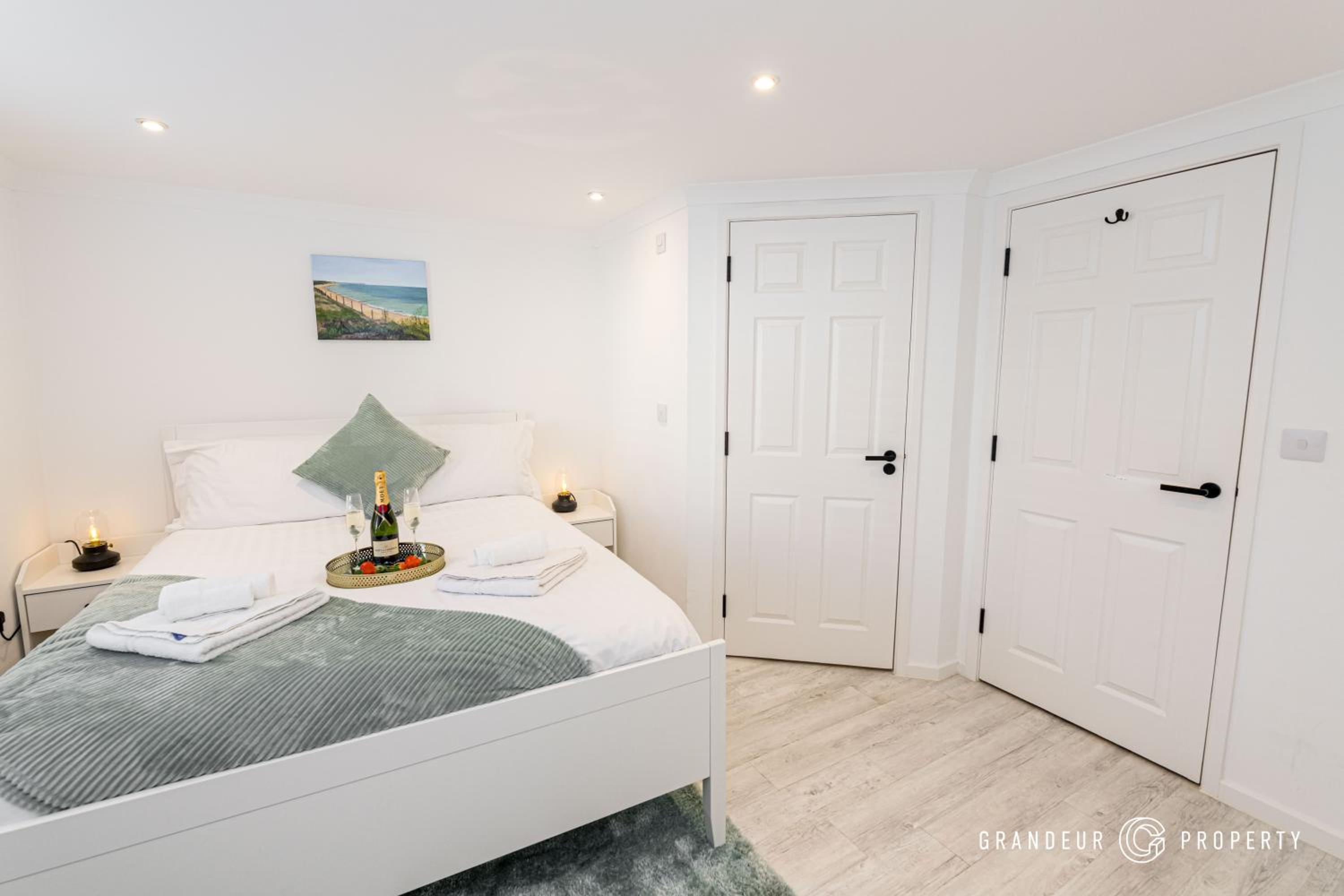 Driftwood by Grandeur Property