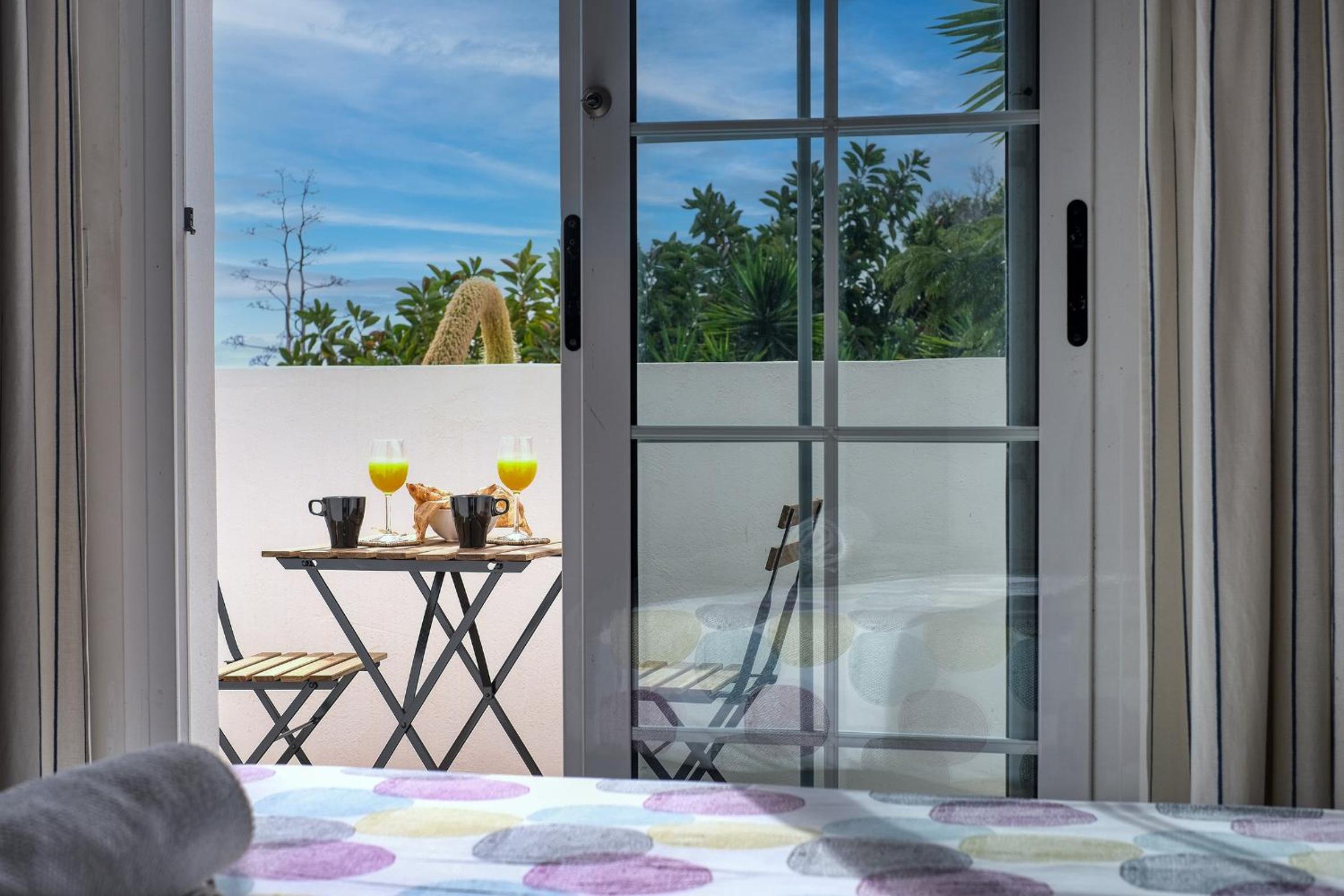 Casa El Paraiso - Private Pool, Jacuzzi, Air-con and BBQ By Lanzarote Vacation Homes