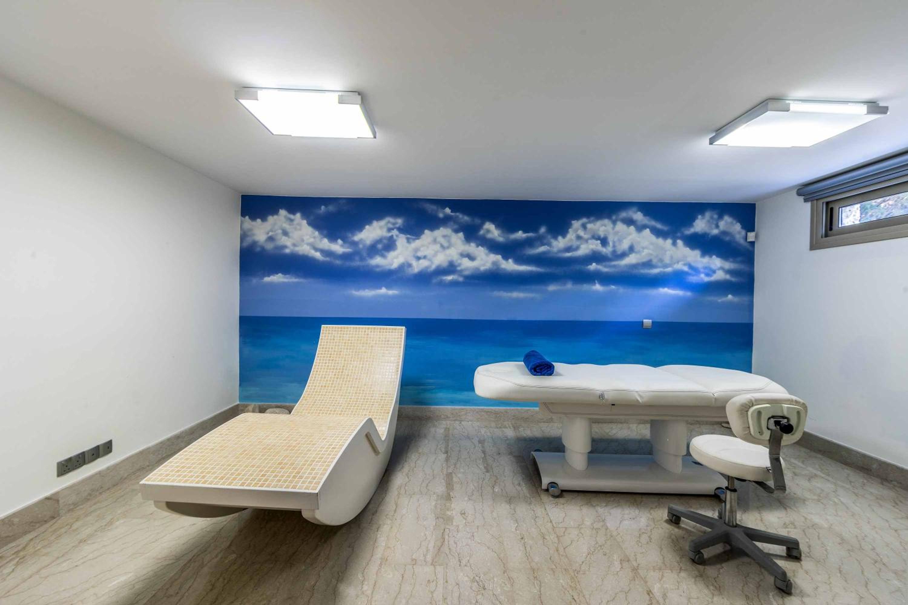 Harmonia Beach Villa