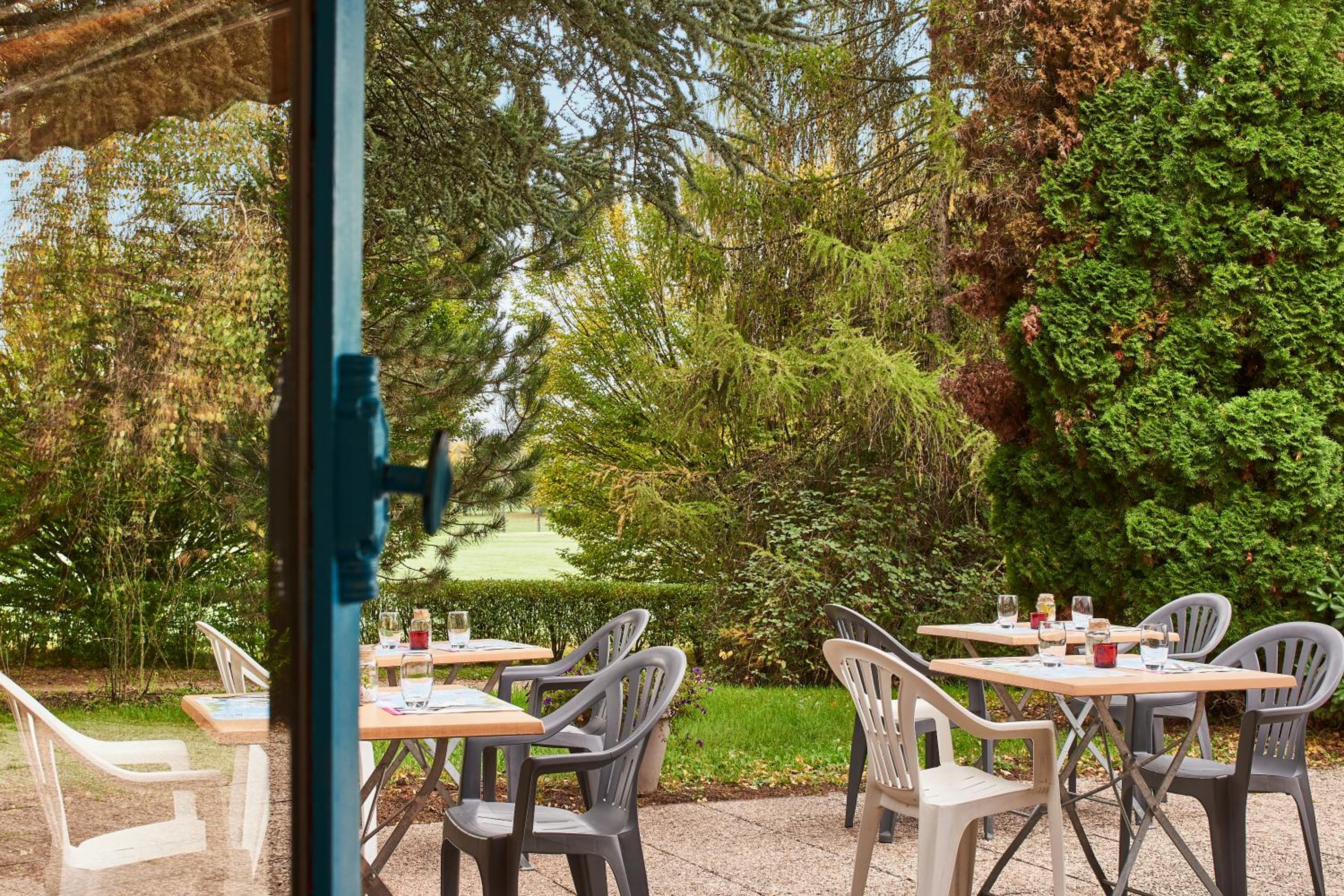 Epinal Vacations - Kyriad Direct Epinal - Property Image 1