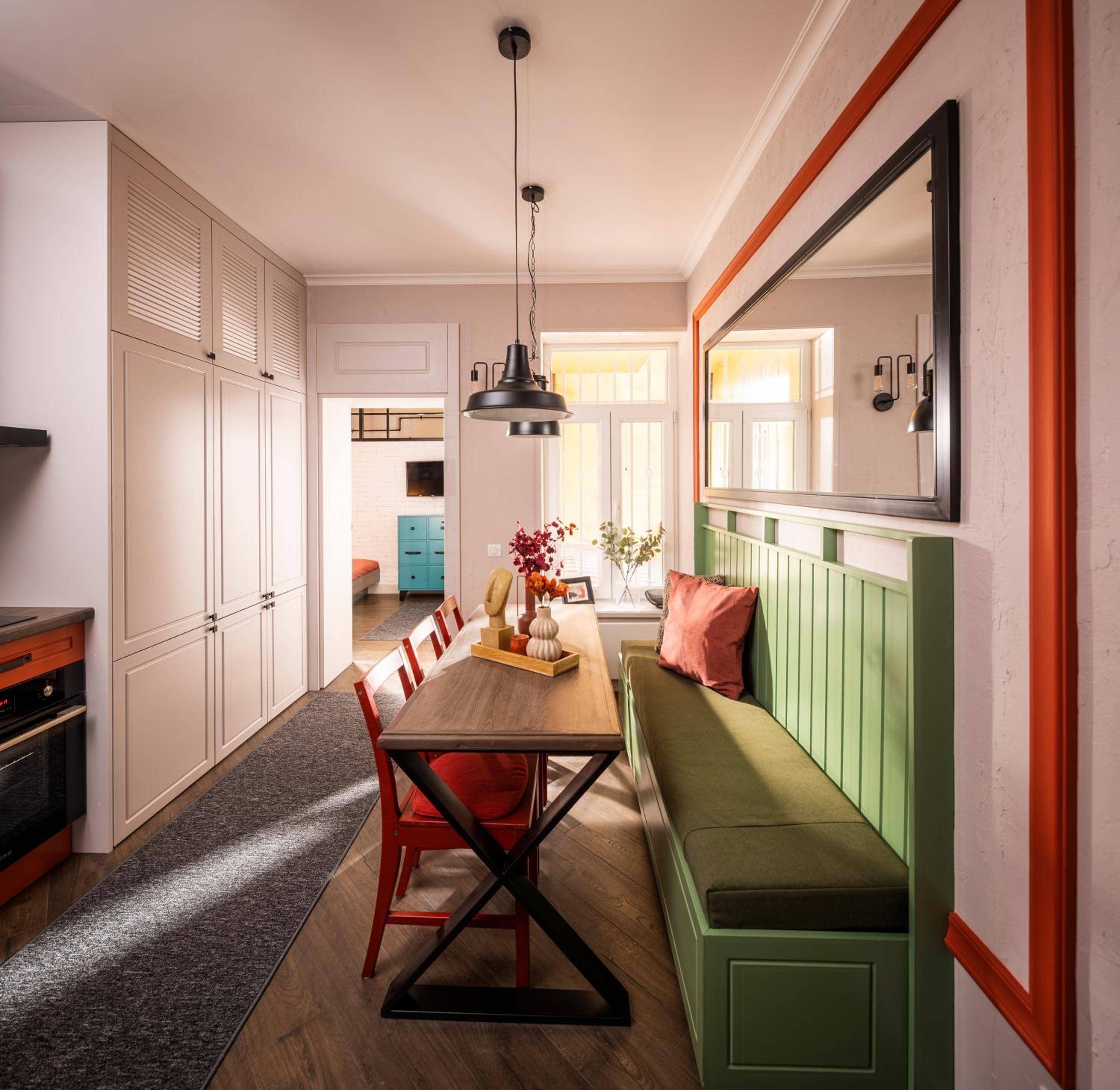 5 Vintage Guest House