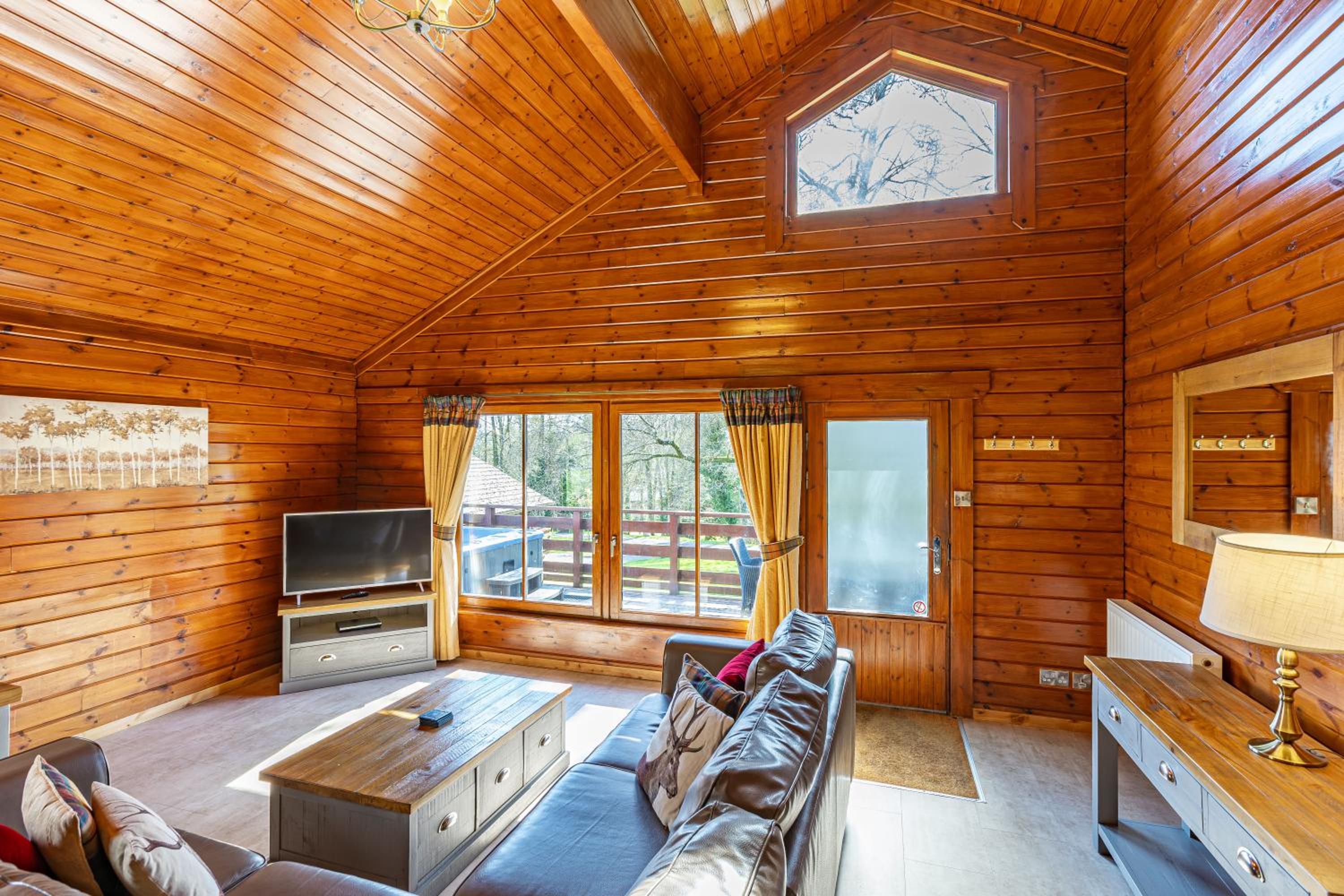 Laird Galloway 27 with Hot Tub view 4