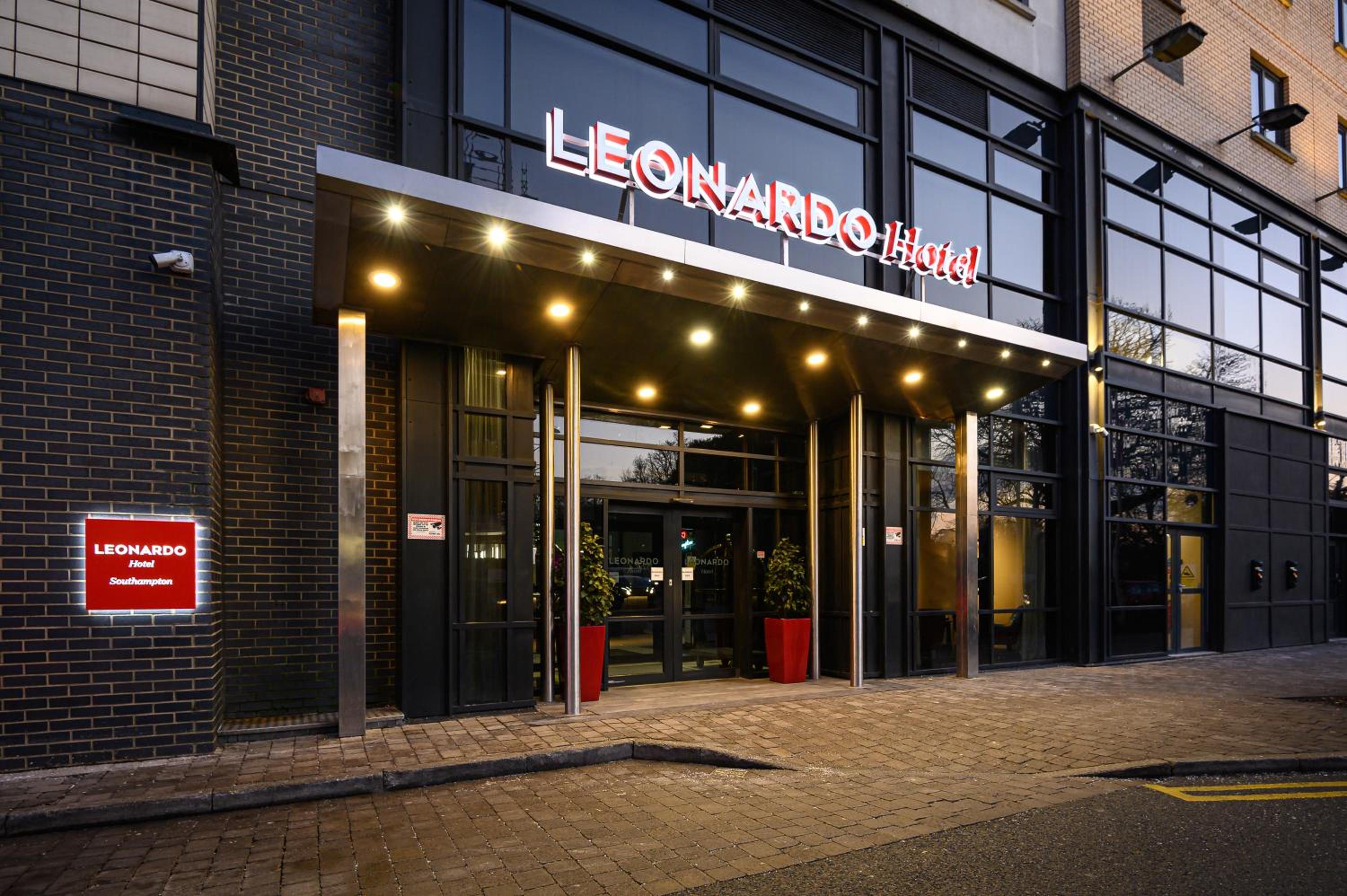 Hotel Leonardo Hotel Southampton - Image 1