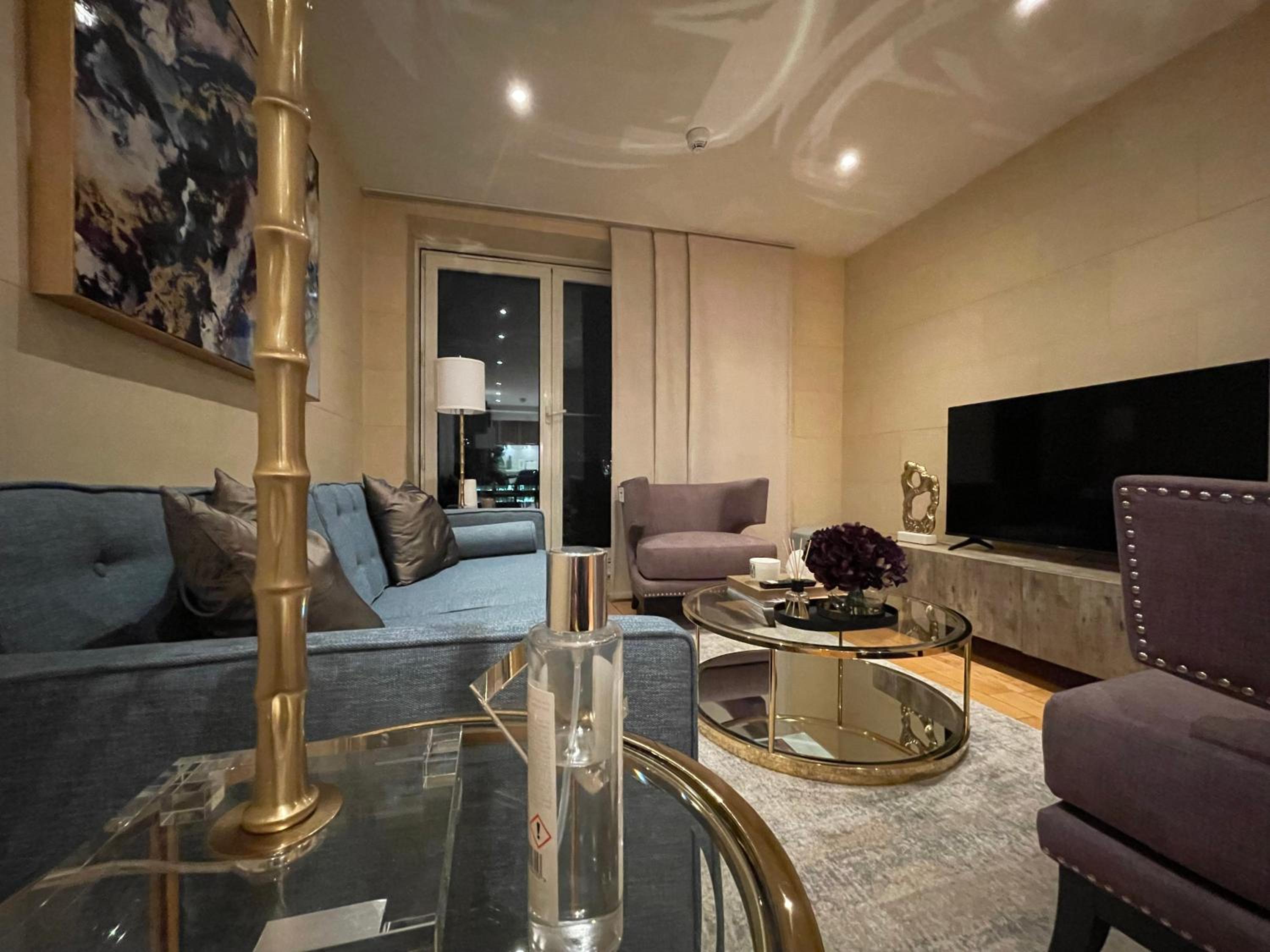 Stunning Westminster Apartment