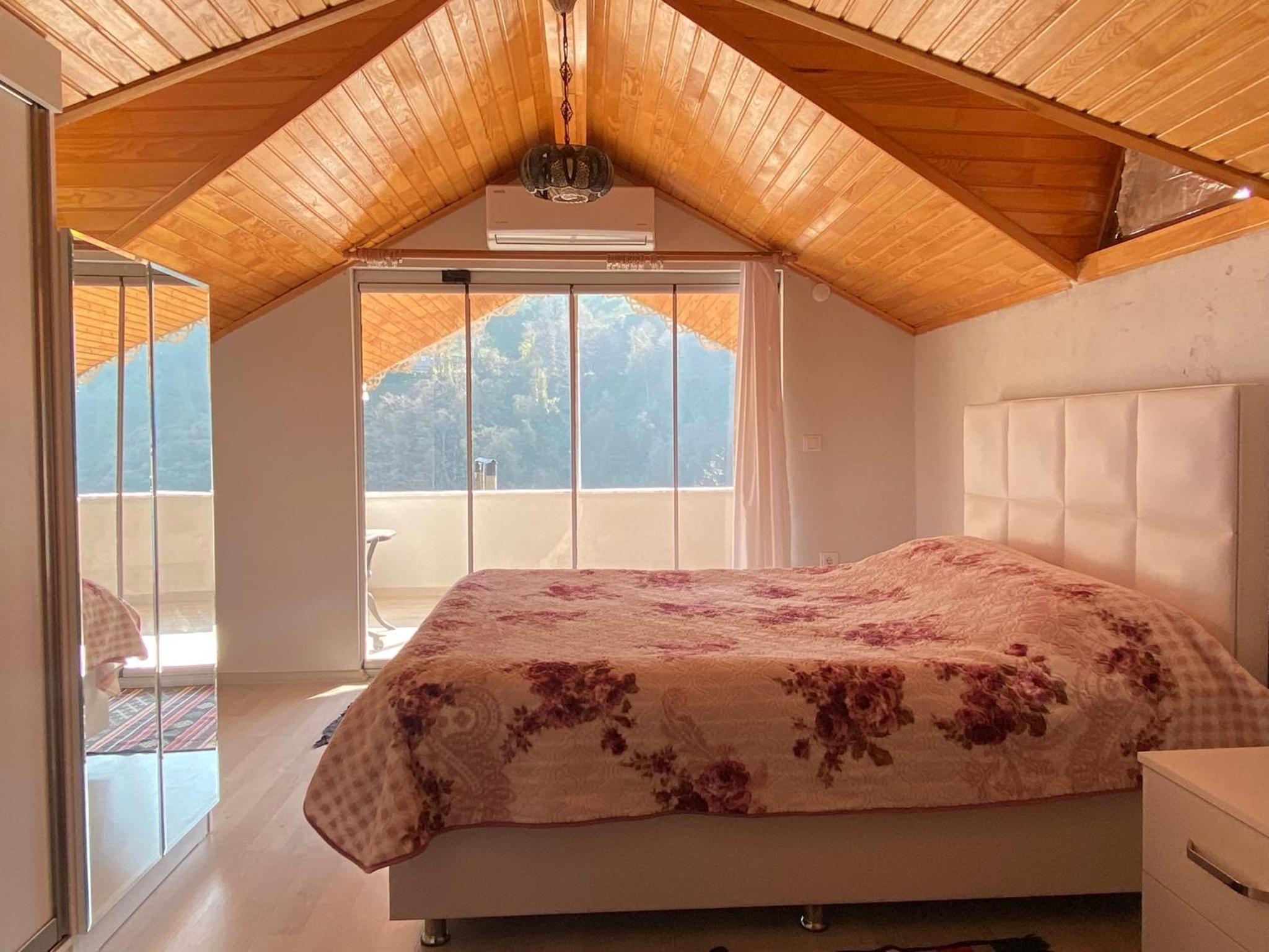 Doğa ile baş başa kalabileceğiniz, sakin kırevi view 3