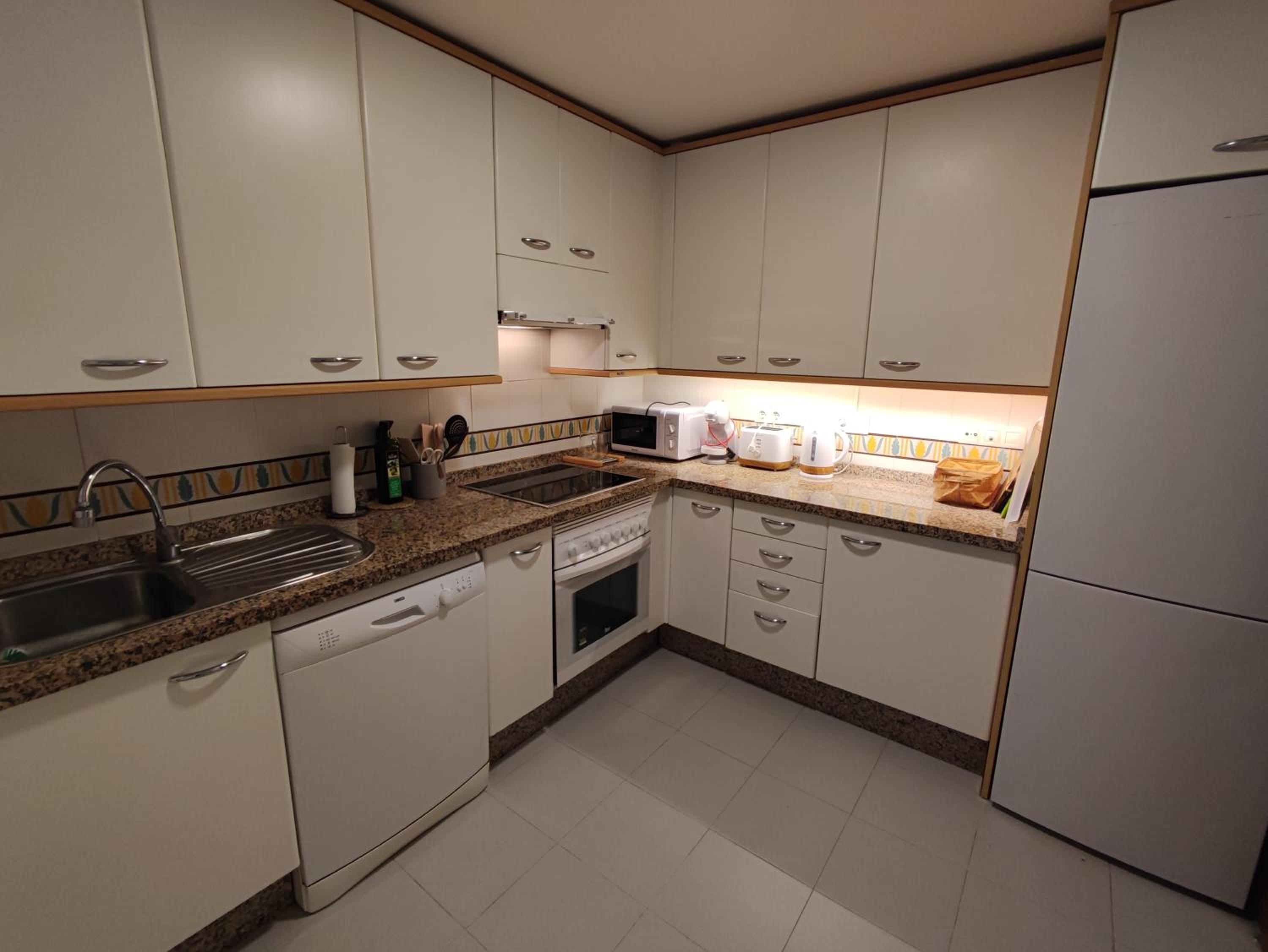 Costalita on the Beach - 3 bedroom cosy apartment view 4