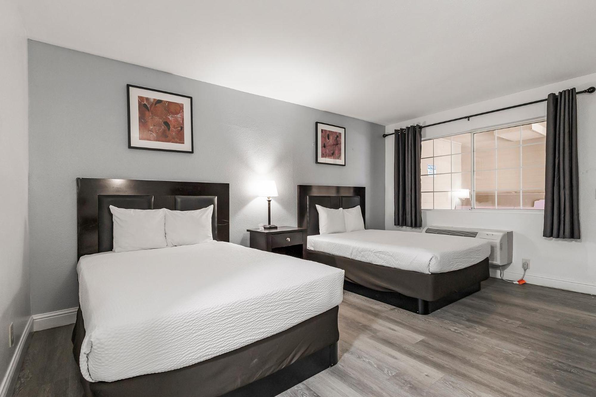 Chico Vacations - Heritage Inn Express Chico - Property Image 84