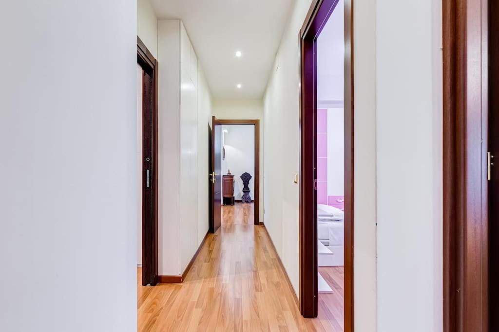 Exclusive Apartment in Eur Lake