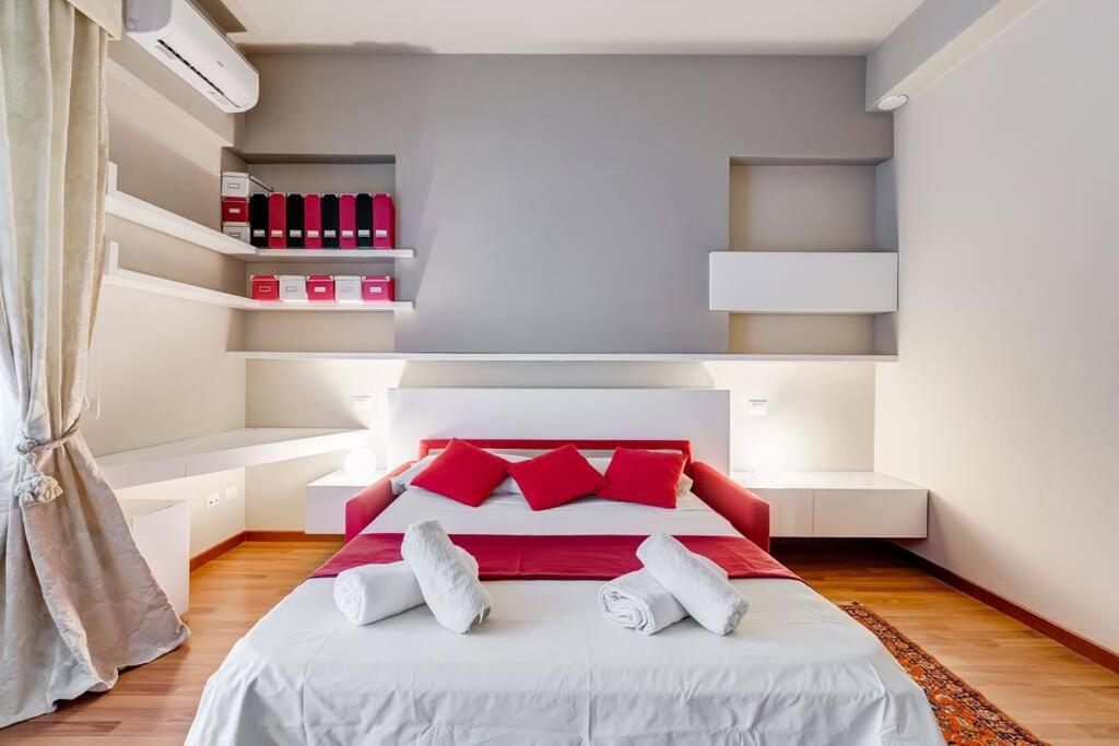 Exclusive Apartment in Eur Lake
