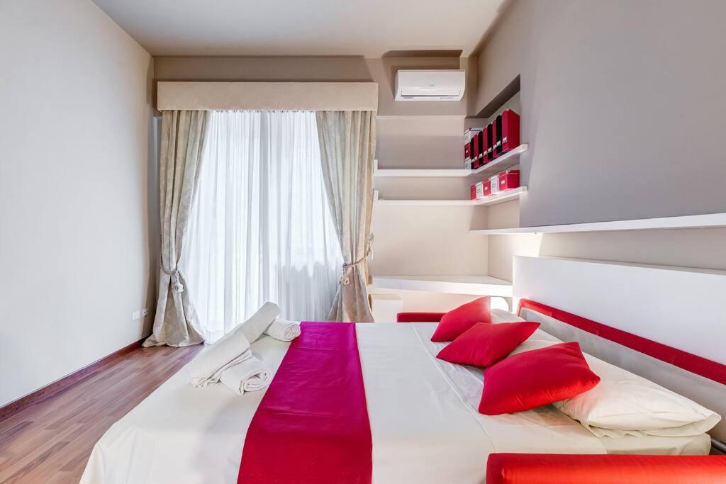 Exclusive Apartment in Eur Lake