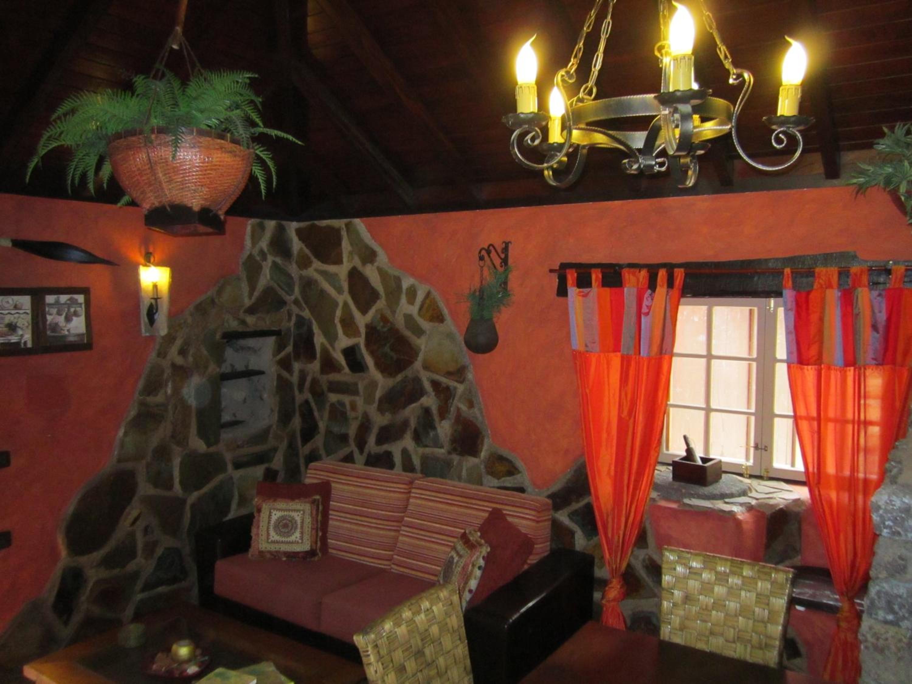 HACIENDA LA CENTENARIA,CASAS RURALES