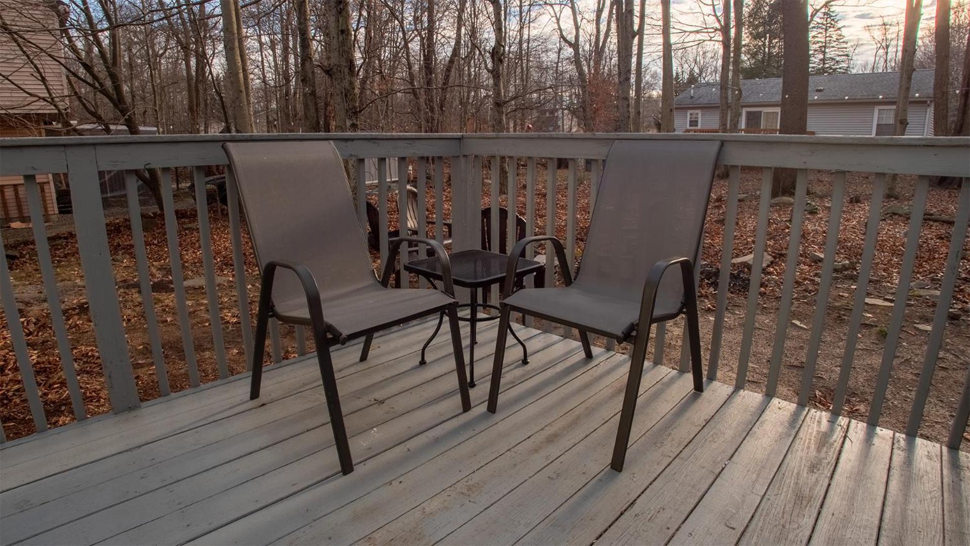Pocono Dog Friendly Fire Pit Game Table