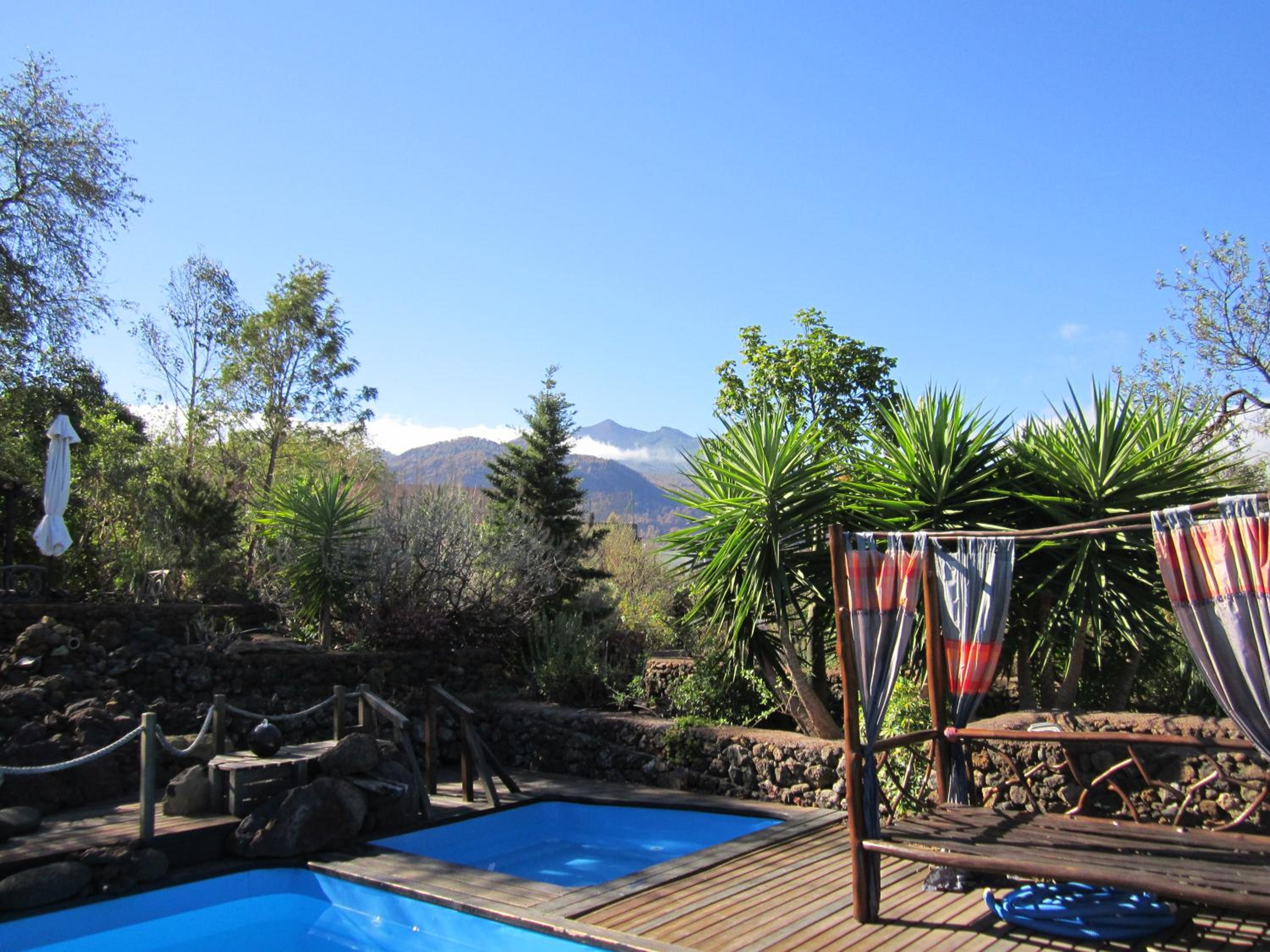 HACIENDA LA CENTENARIA,CASAS RURALES