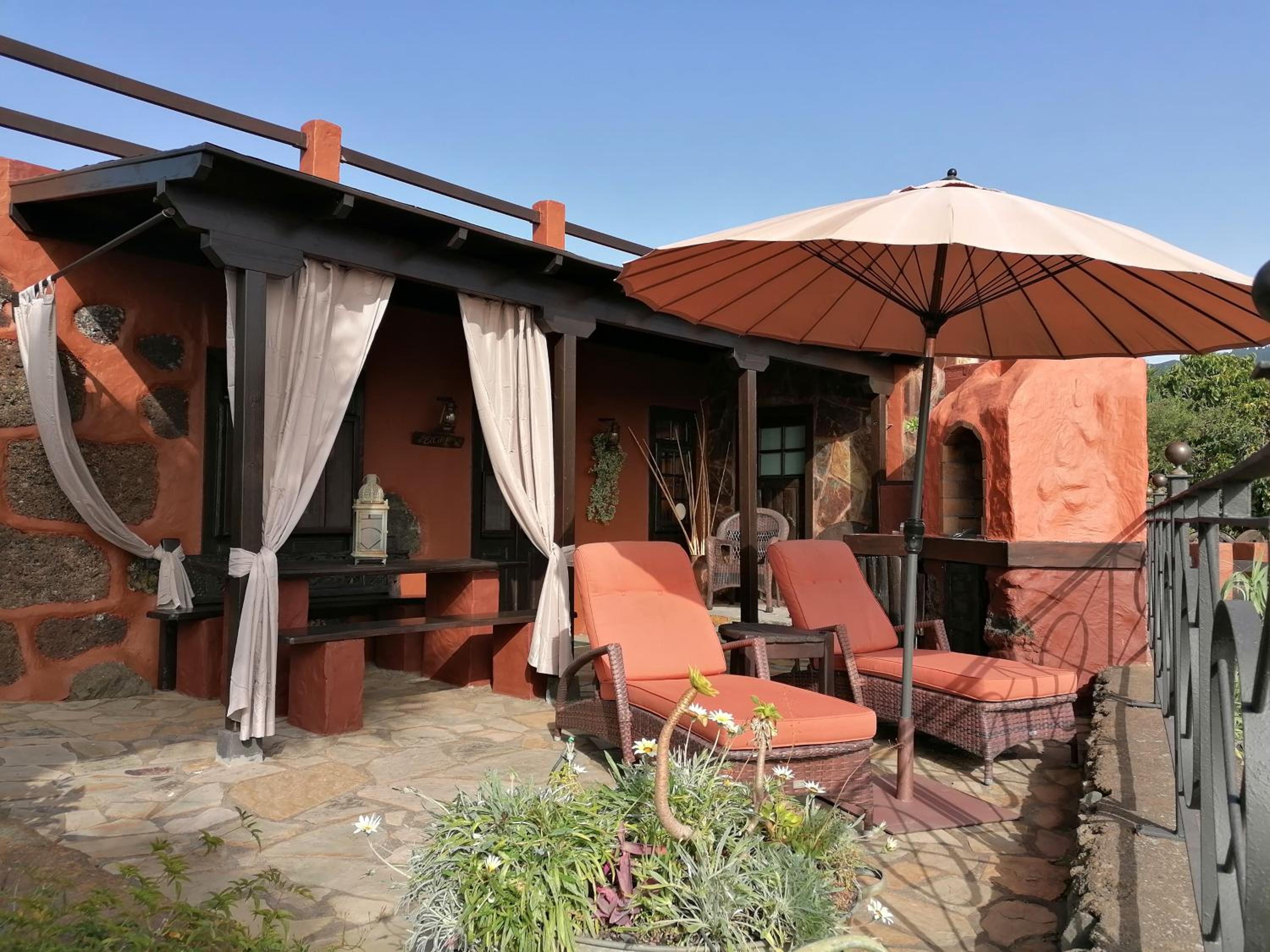 HACIENDA LA CENTENARIA,CASAS RURALES