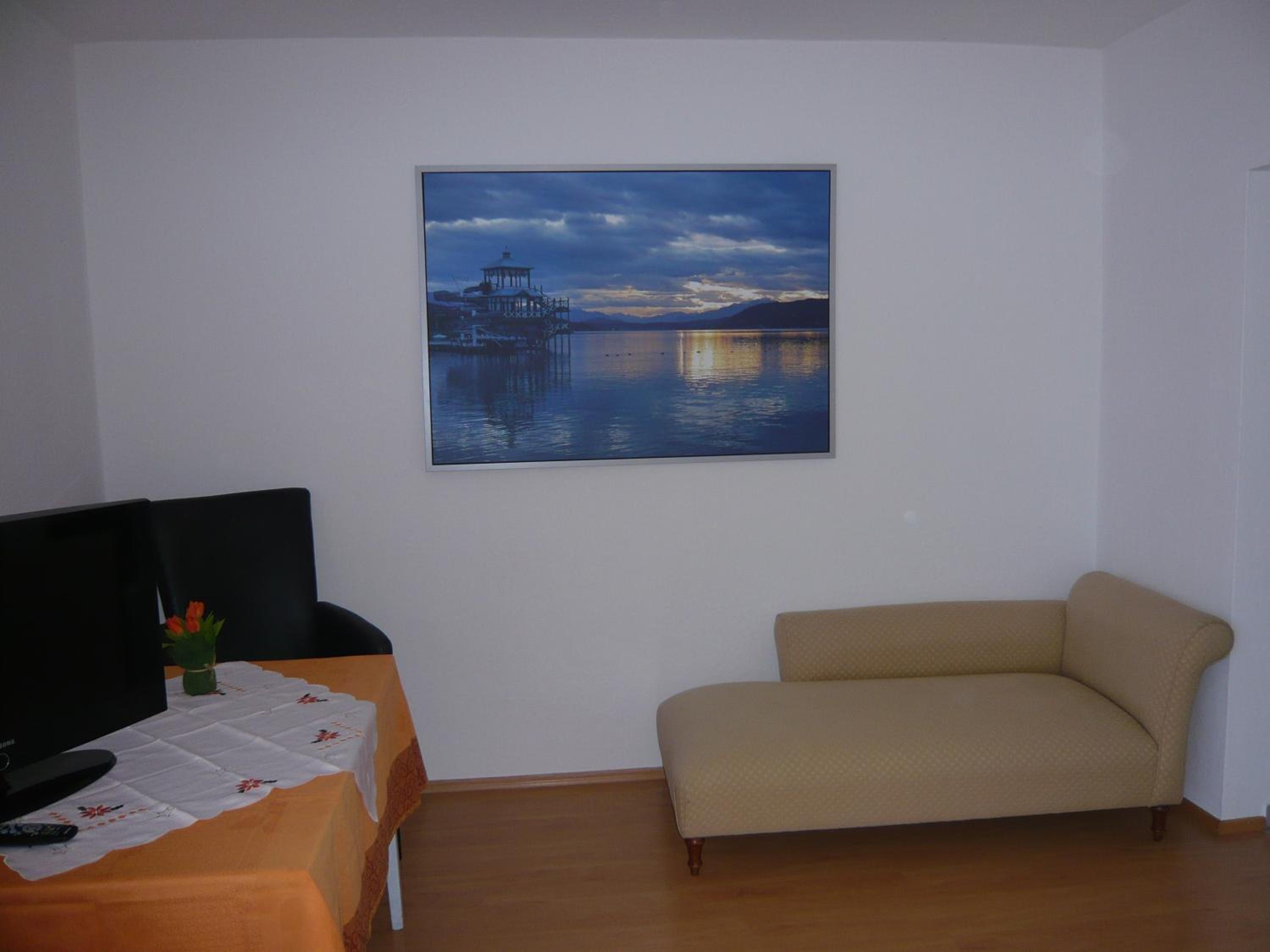 Photo 34