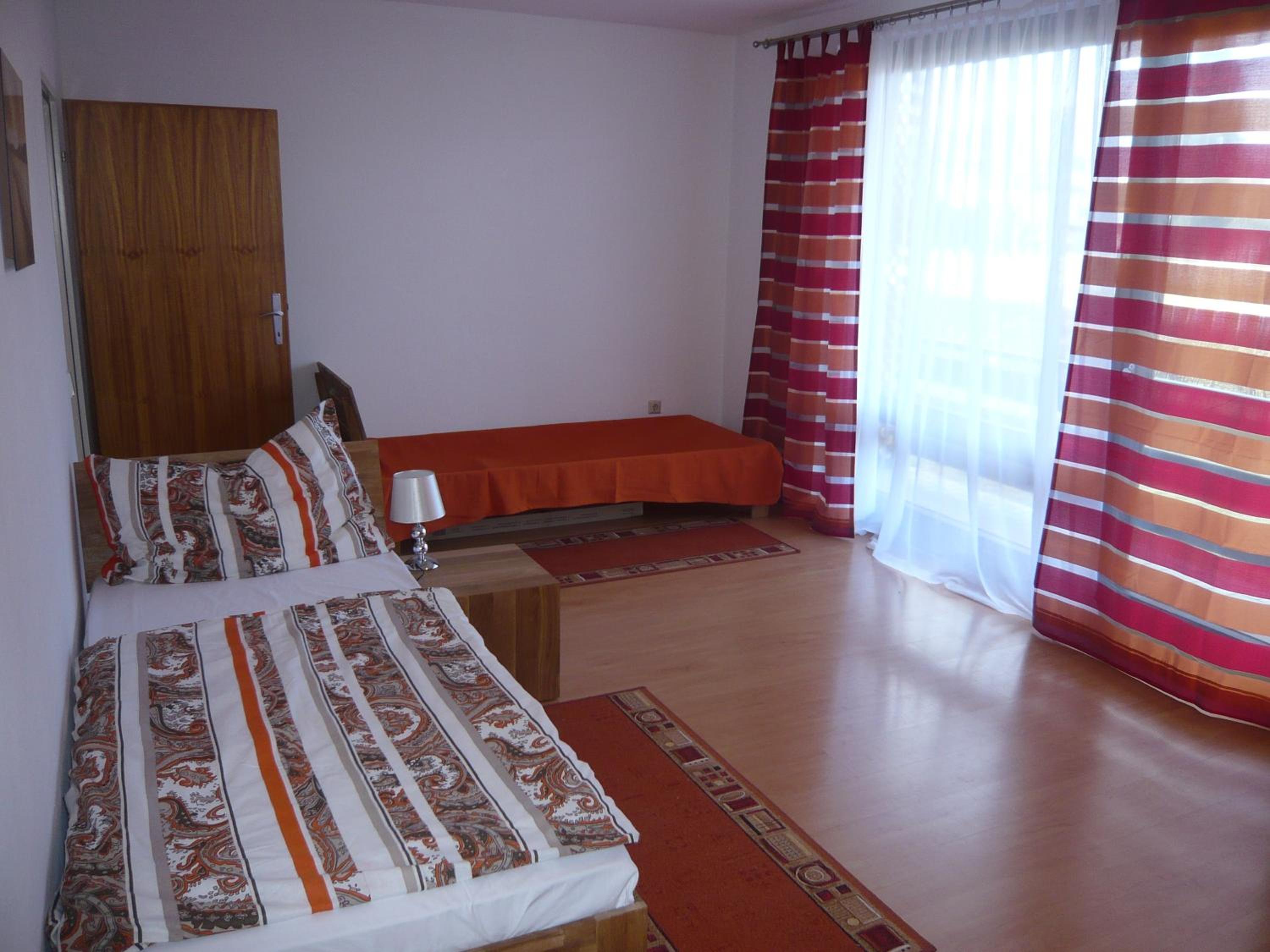 Photo 35