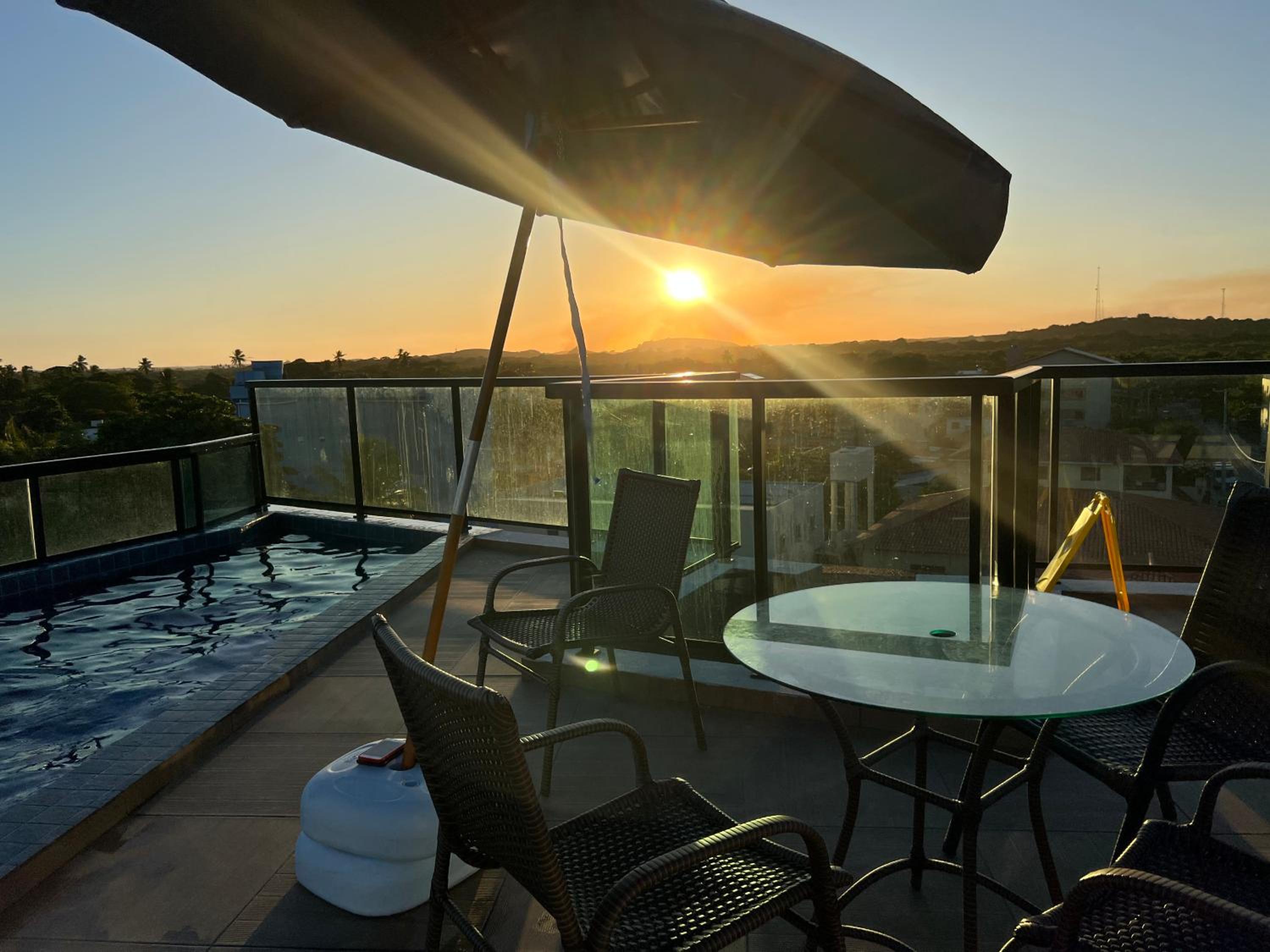 Apartment with incredible views, 10 meters from the beach