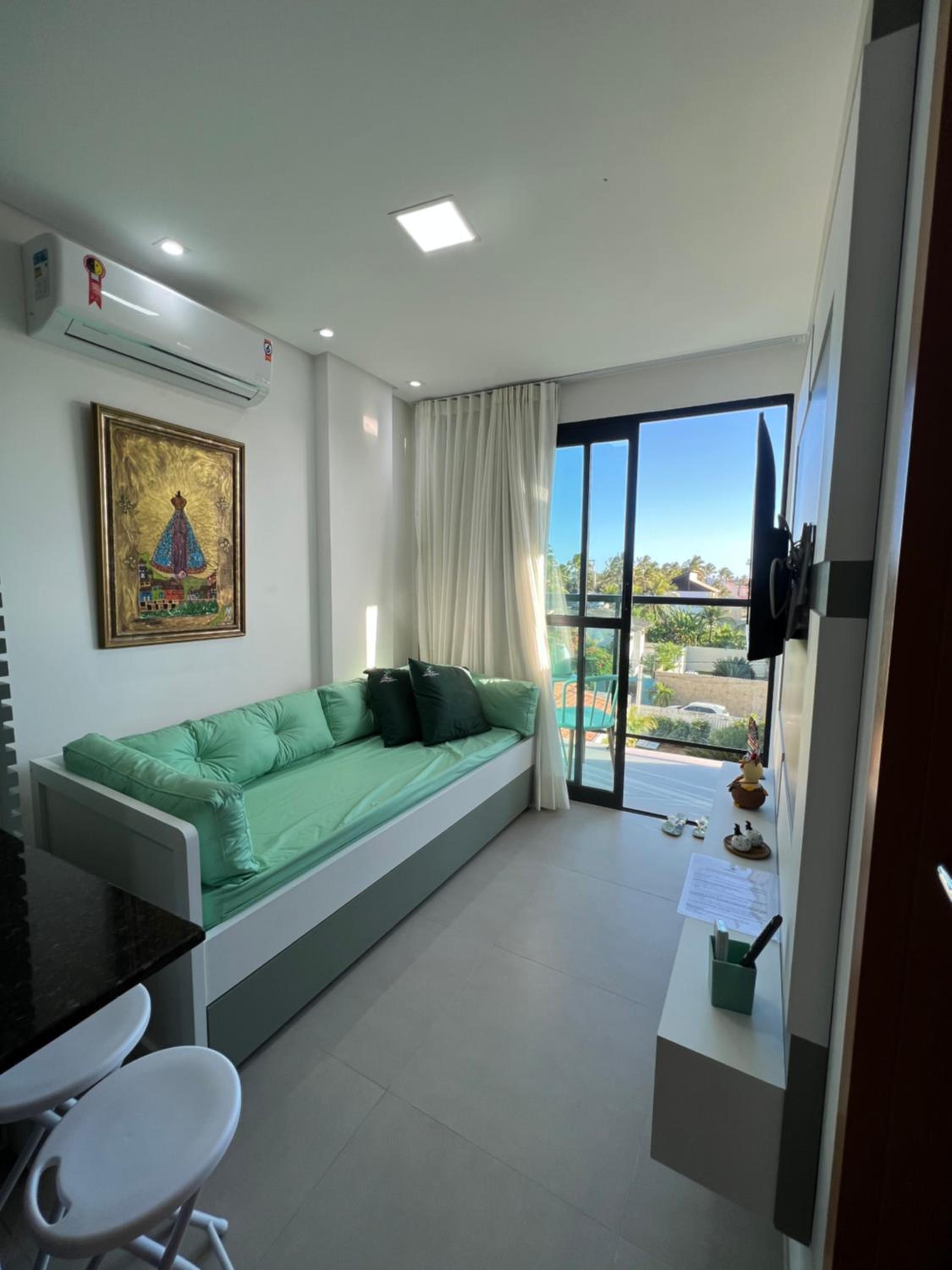 Apartment with incredible views, 10 meters from the beach