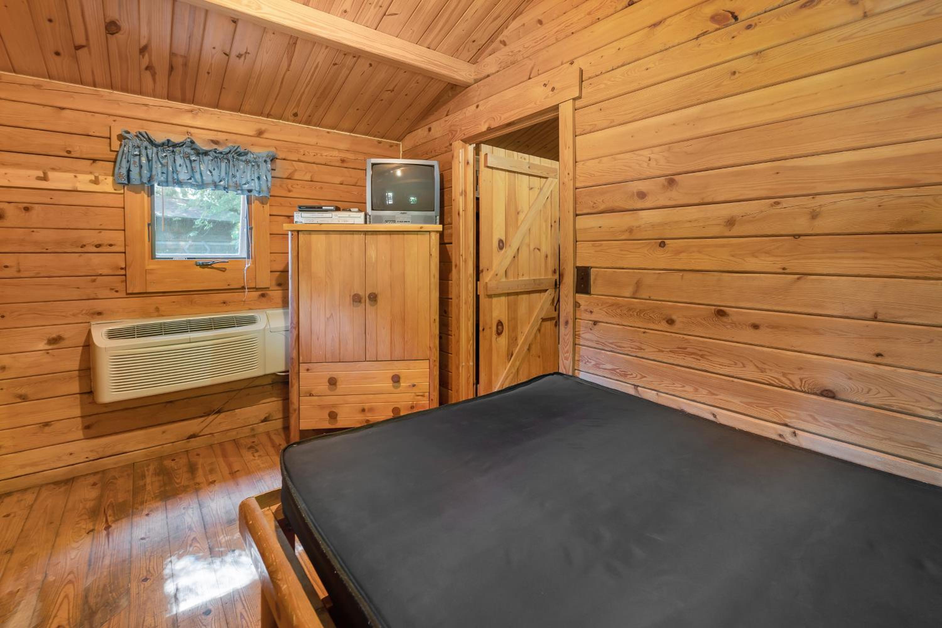 Yogi Bear's Jellystone Park Camp-Resort Wisconsin Dells