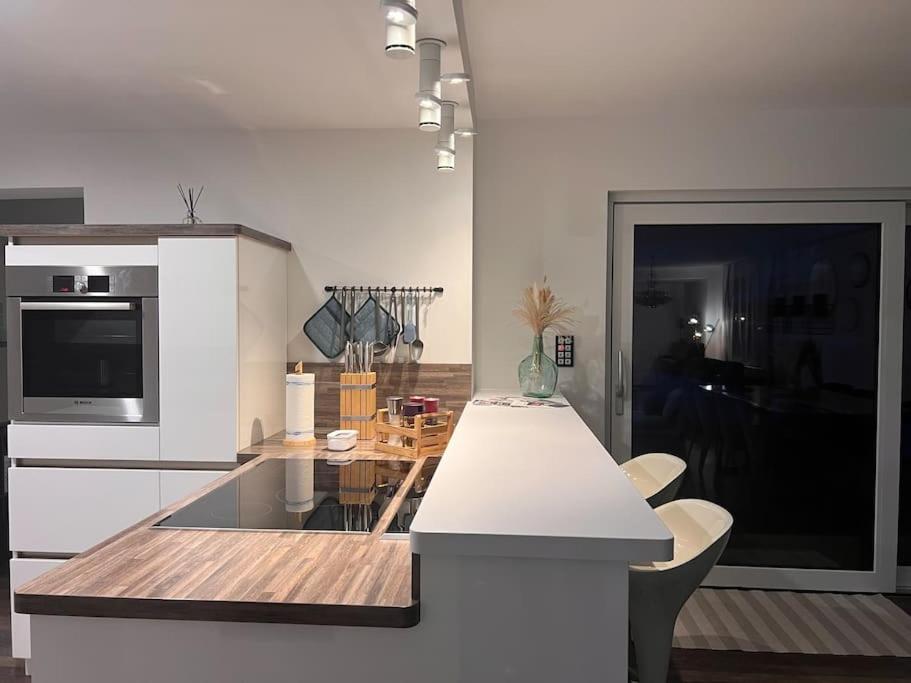 moderne Ferienwohnung in Rheinbach bei Köln/Bonn