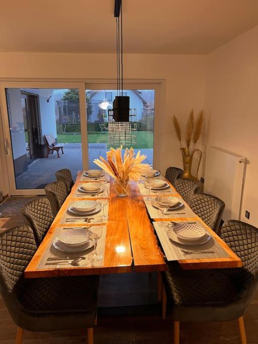 moderne Ferienwohnung in Rheinbach bei Köln/Bonn