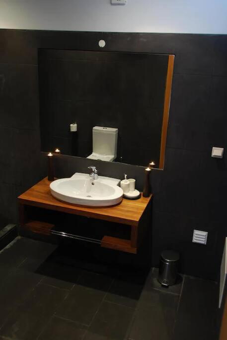 Sea Breeze House Ericeira - Ribeira DIlhas beach view 2
