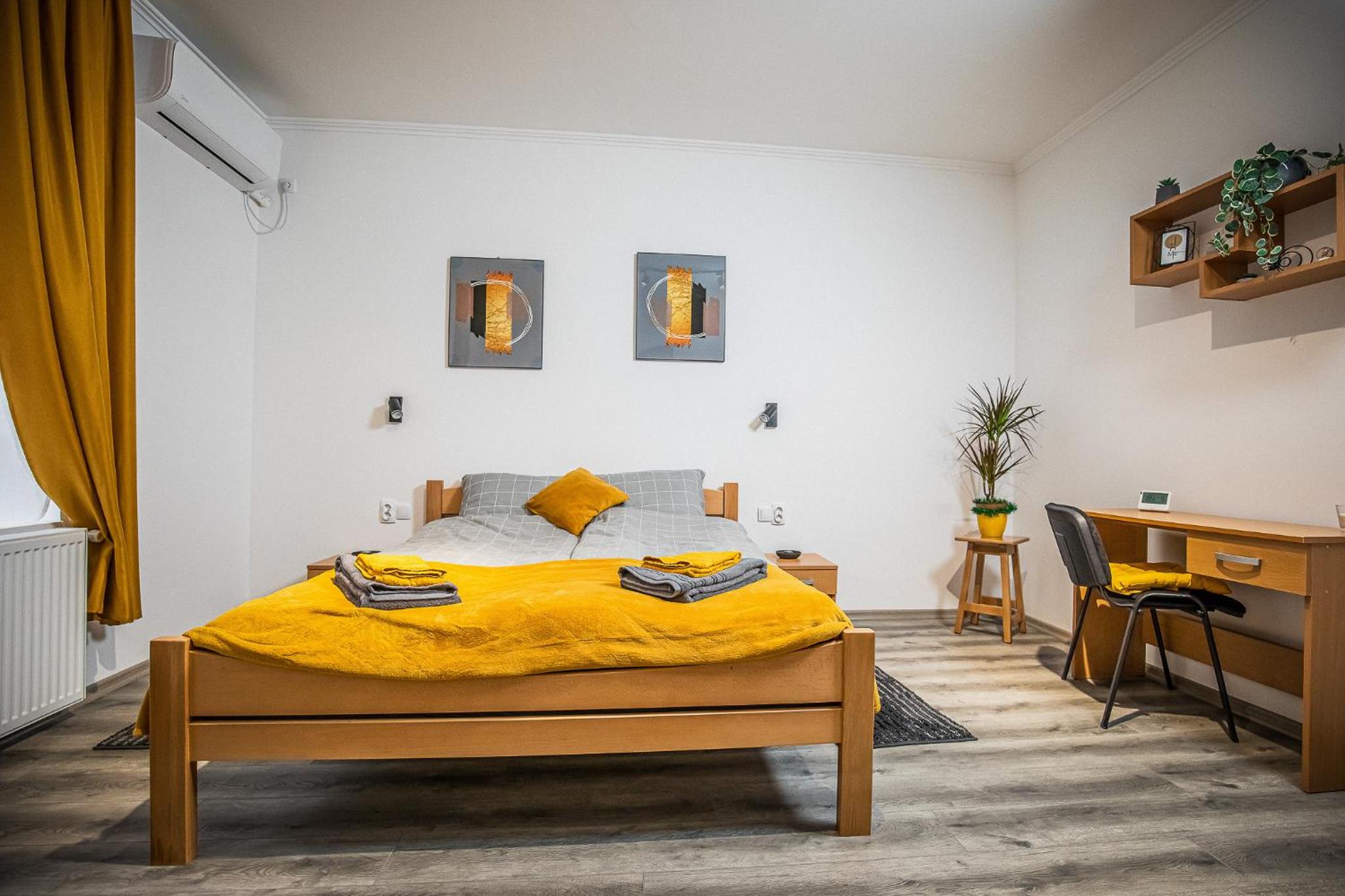 Cent-room apartman Ada view 2