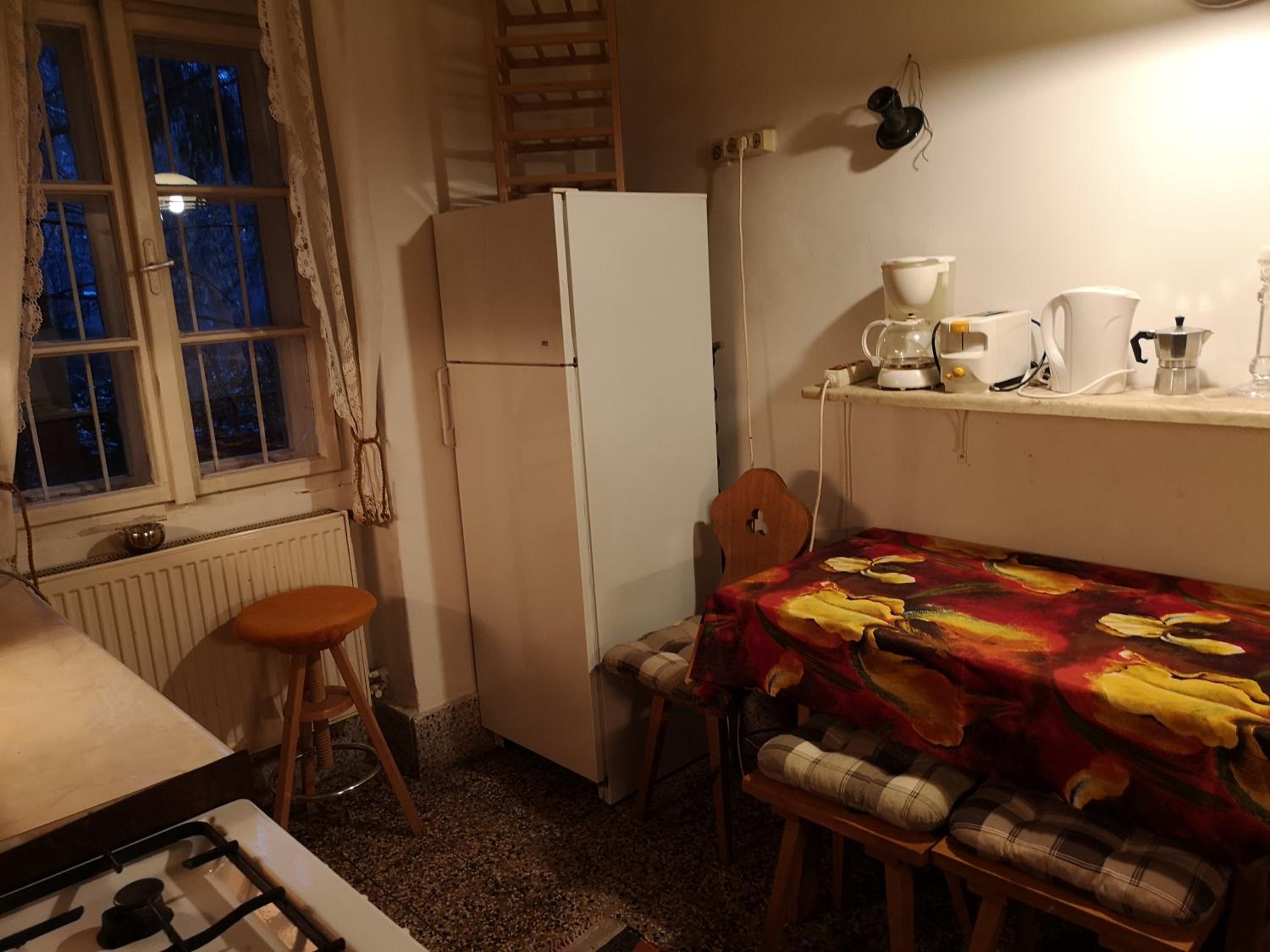 Locomotive Hostel — 9