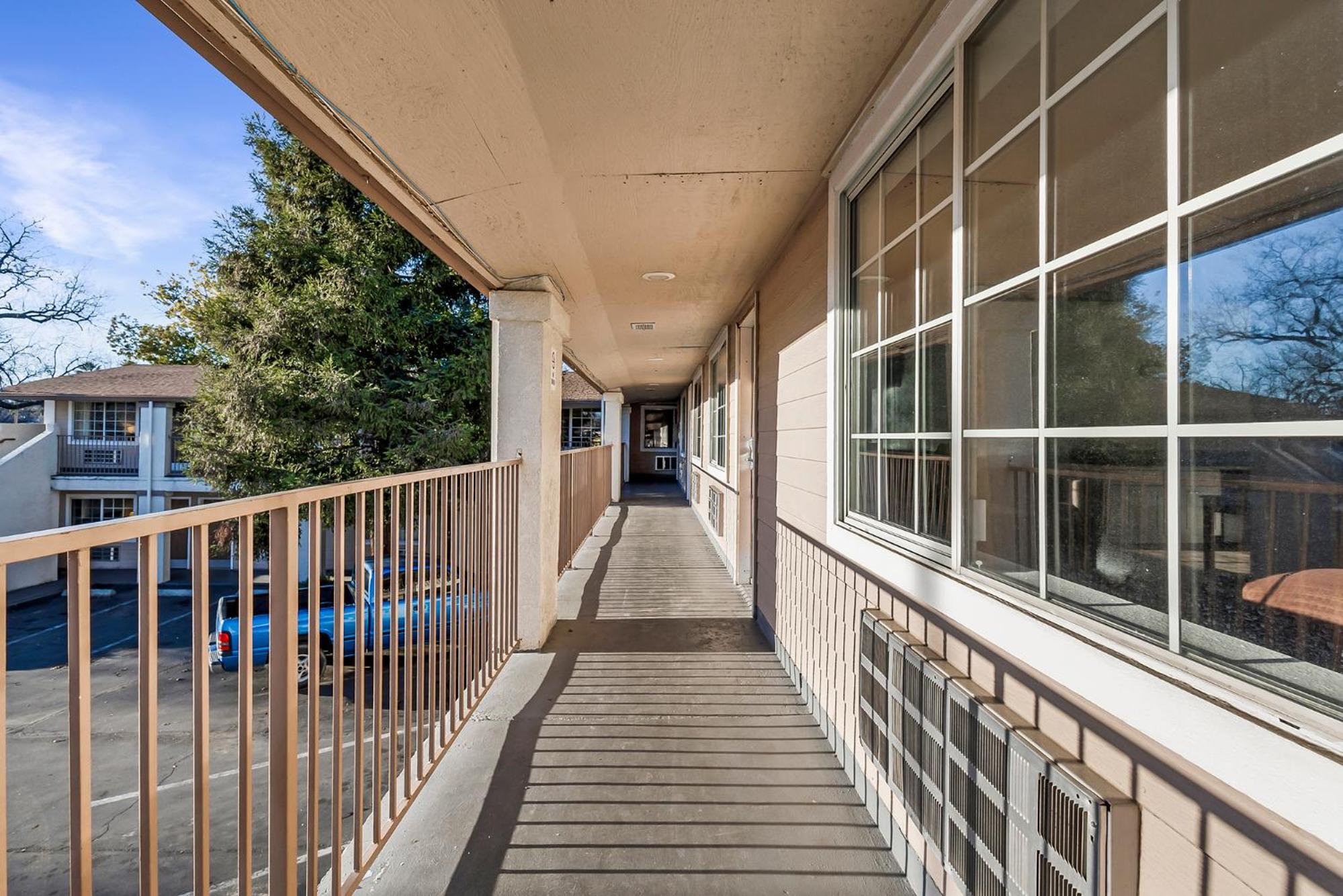 Chico Vacations - Heritage Inn Express Chico - Property Image 12