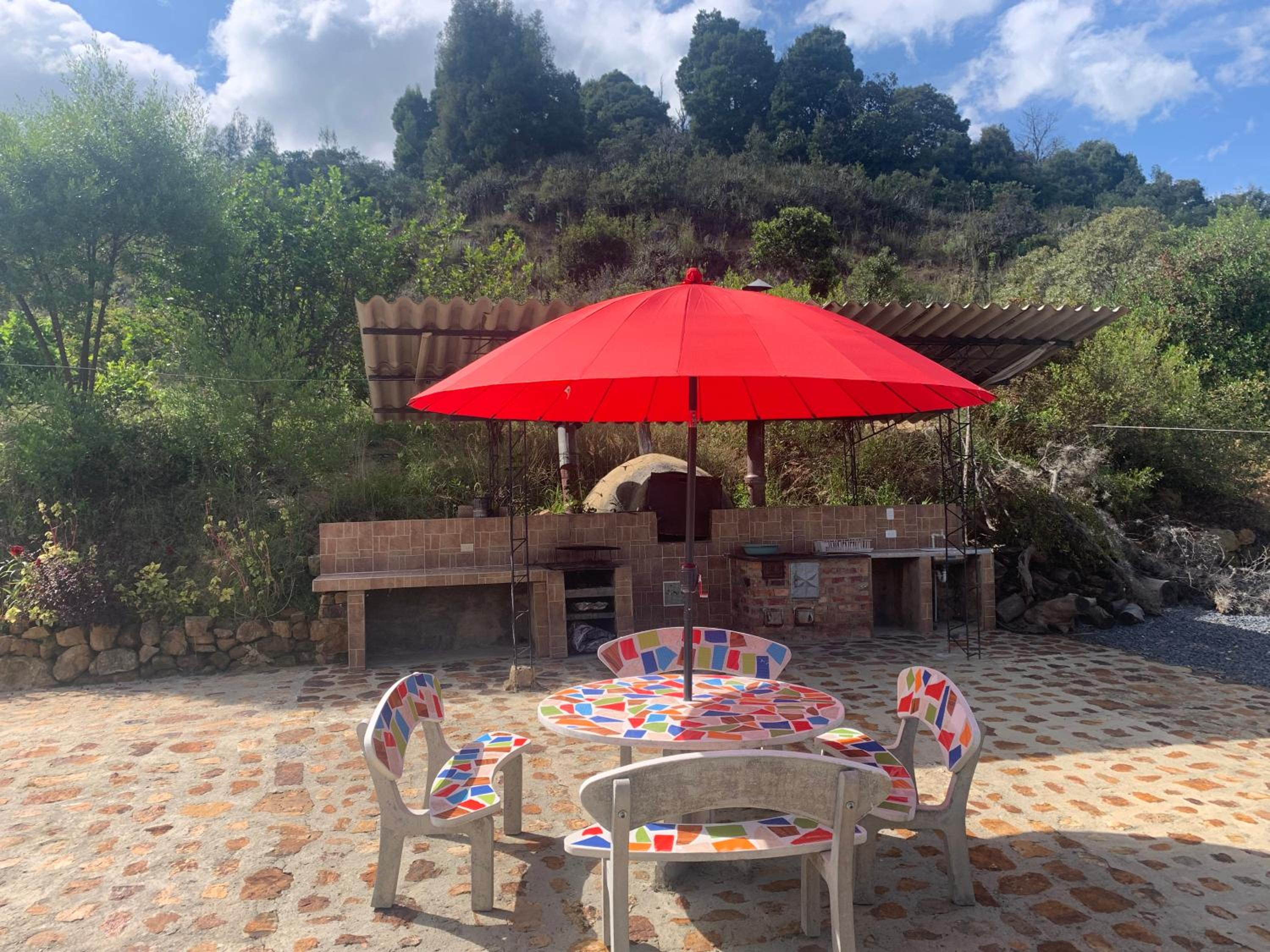 FINCA VILLA PEDREGAL RAQUIRA