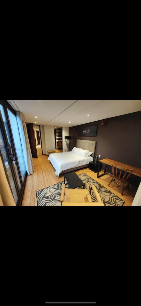 R6/ Amplió loft en la Candelaria