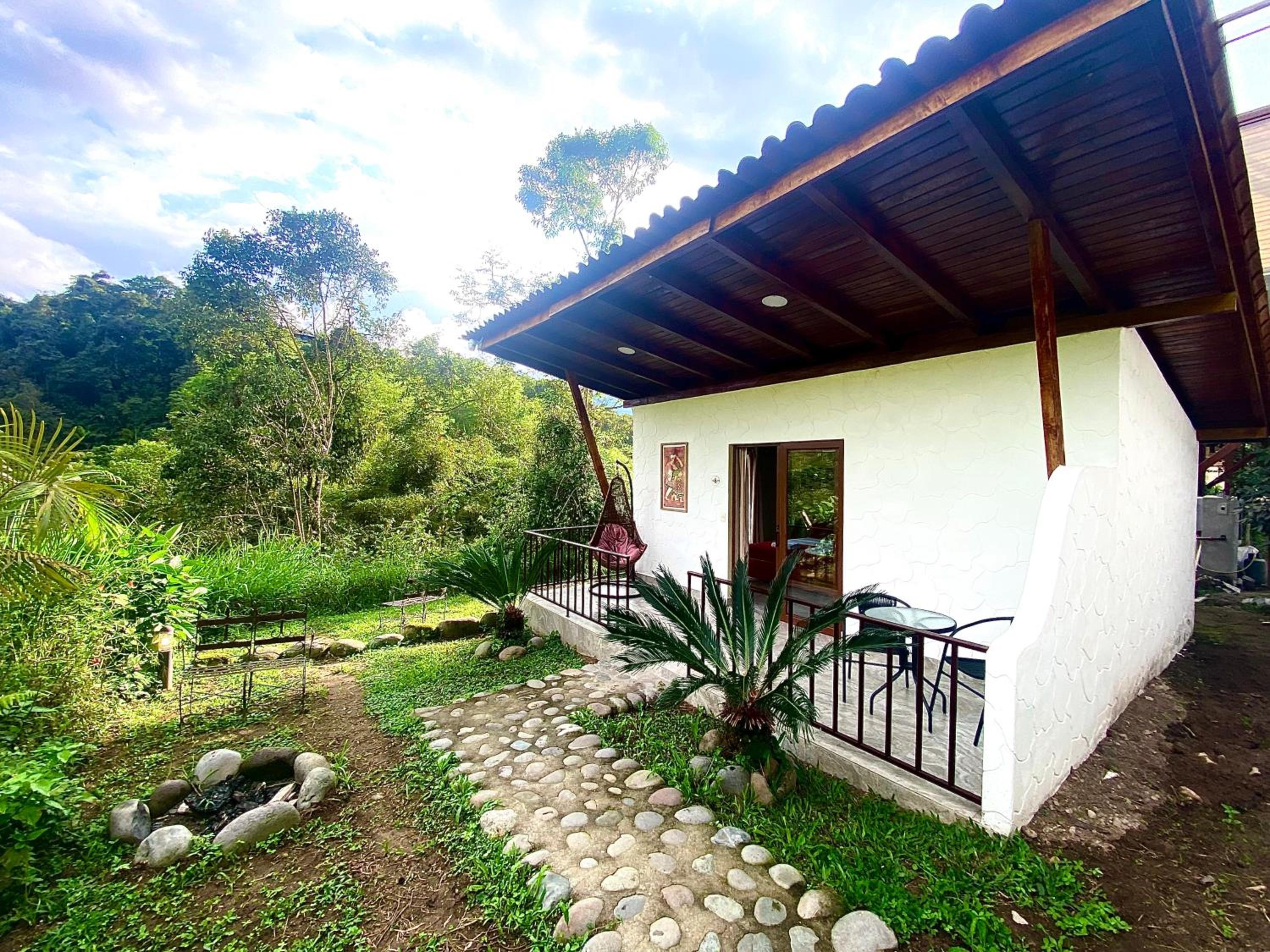 Coffee Lodge Cristal Glamping & Spa