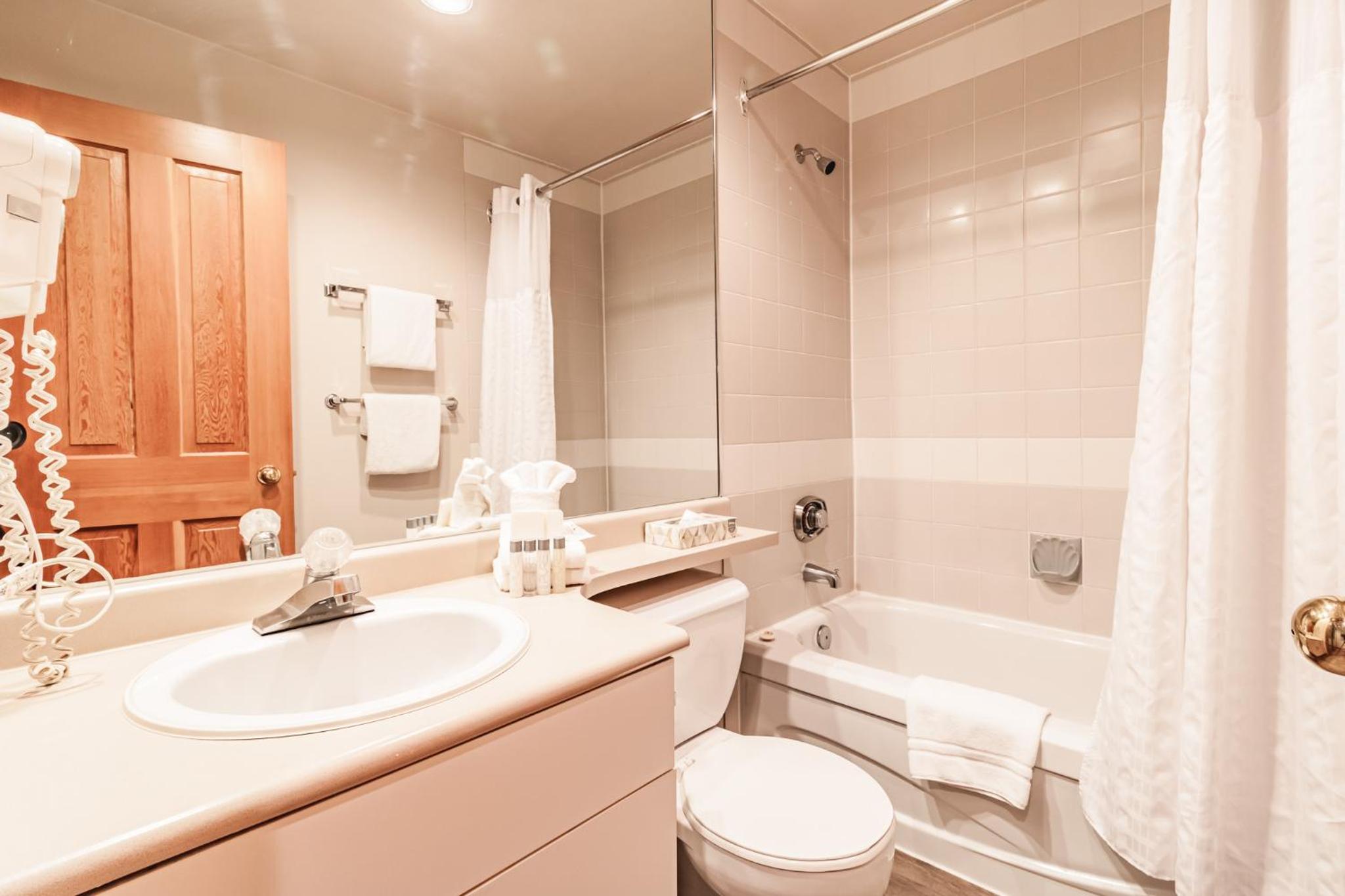Lake Placid Lodge by Elevate Vacations