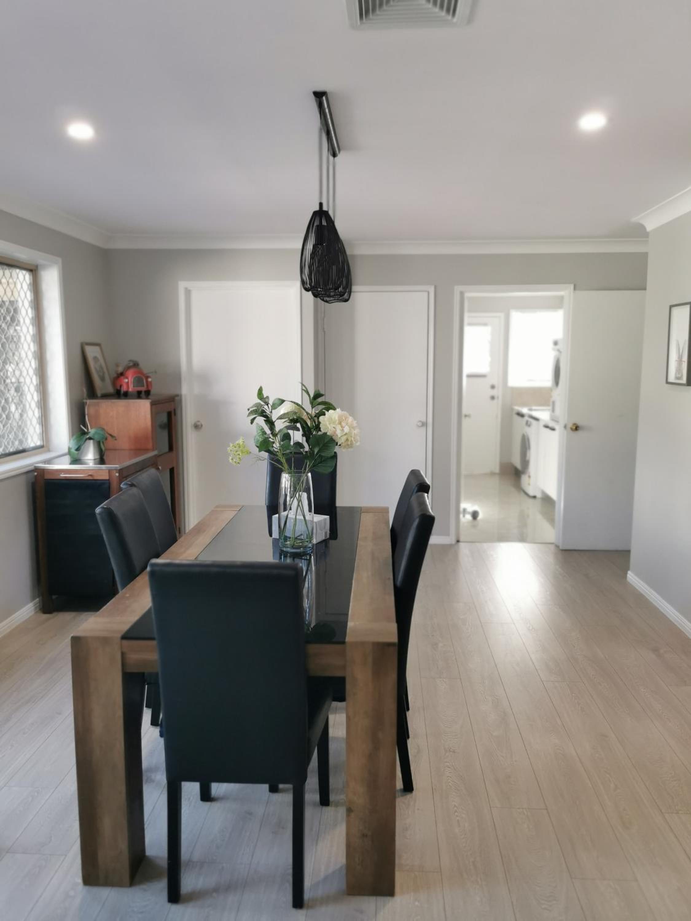 Eight Mile Plains House