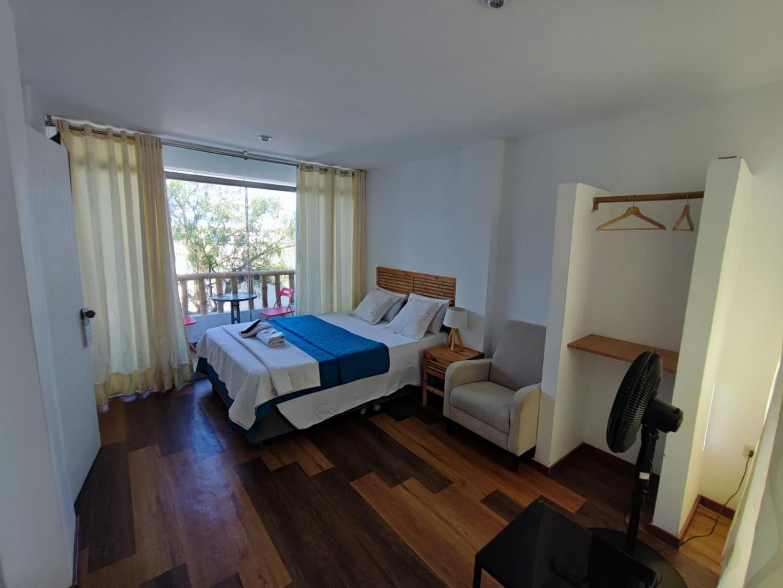 Paracas Guest House