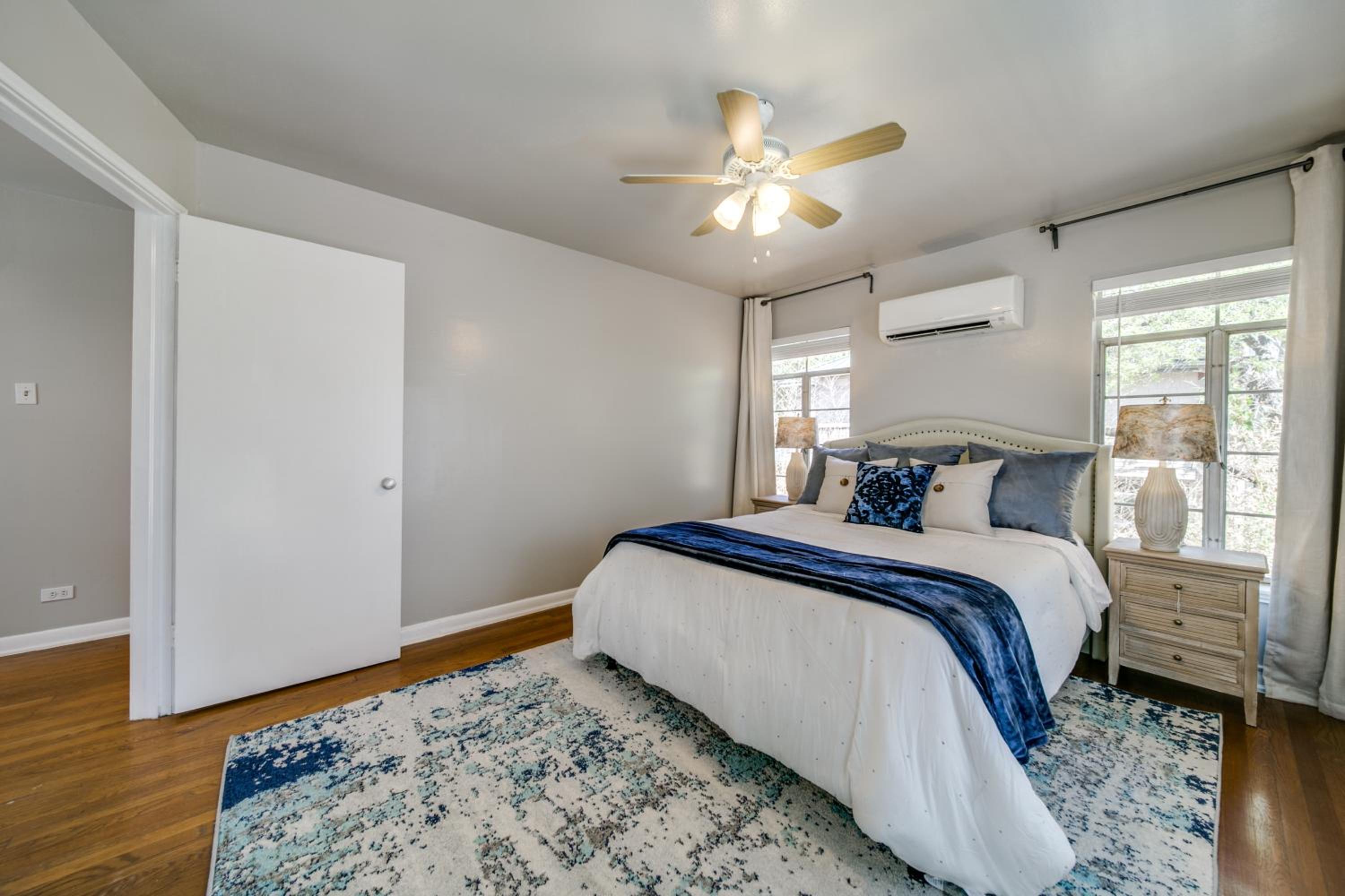 Historical Home in Iconic Alamo Heights - Sky view view 4