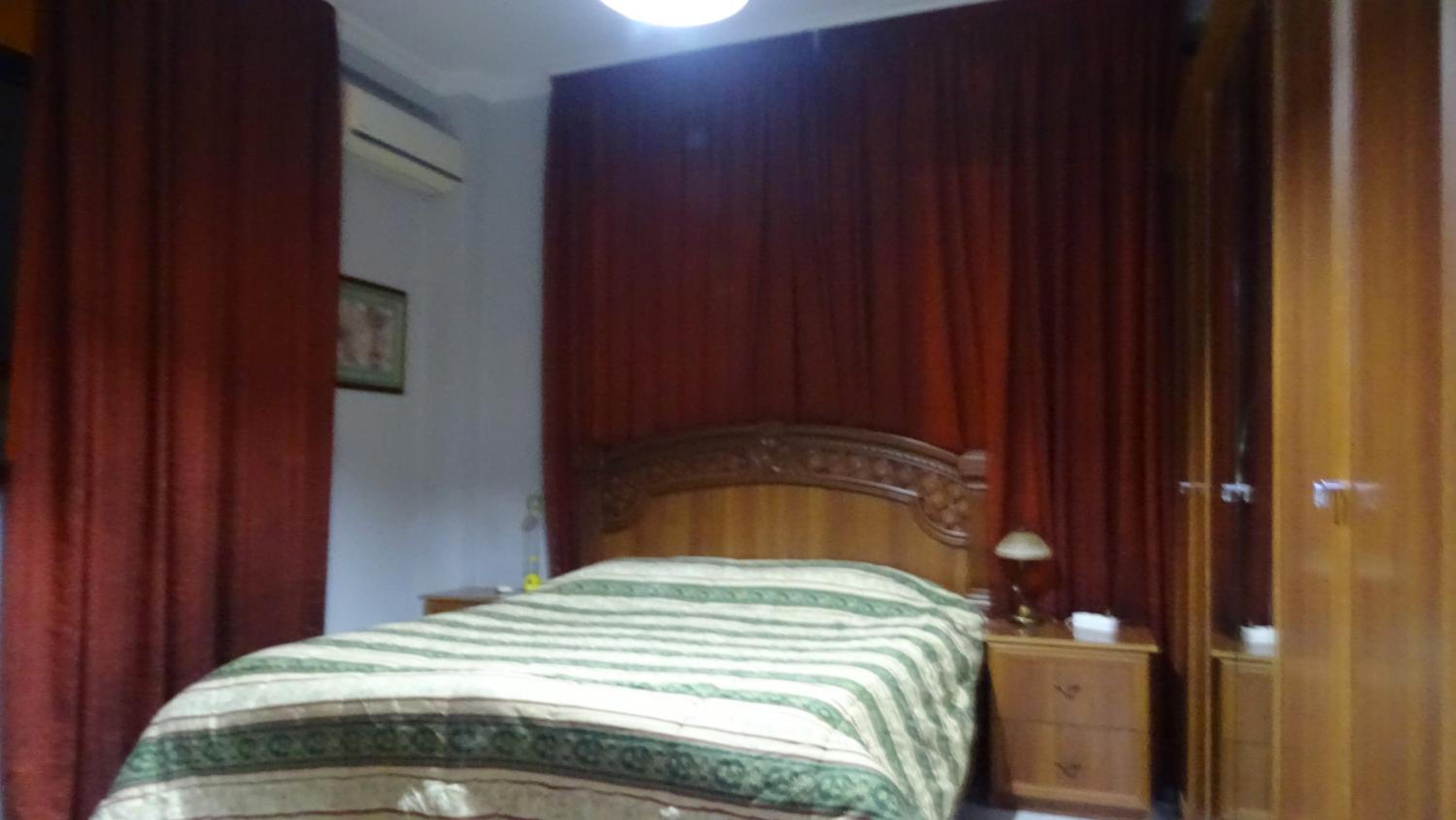 Central Apartments Shoshi