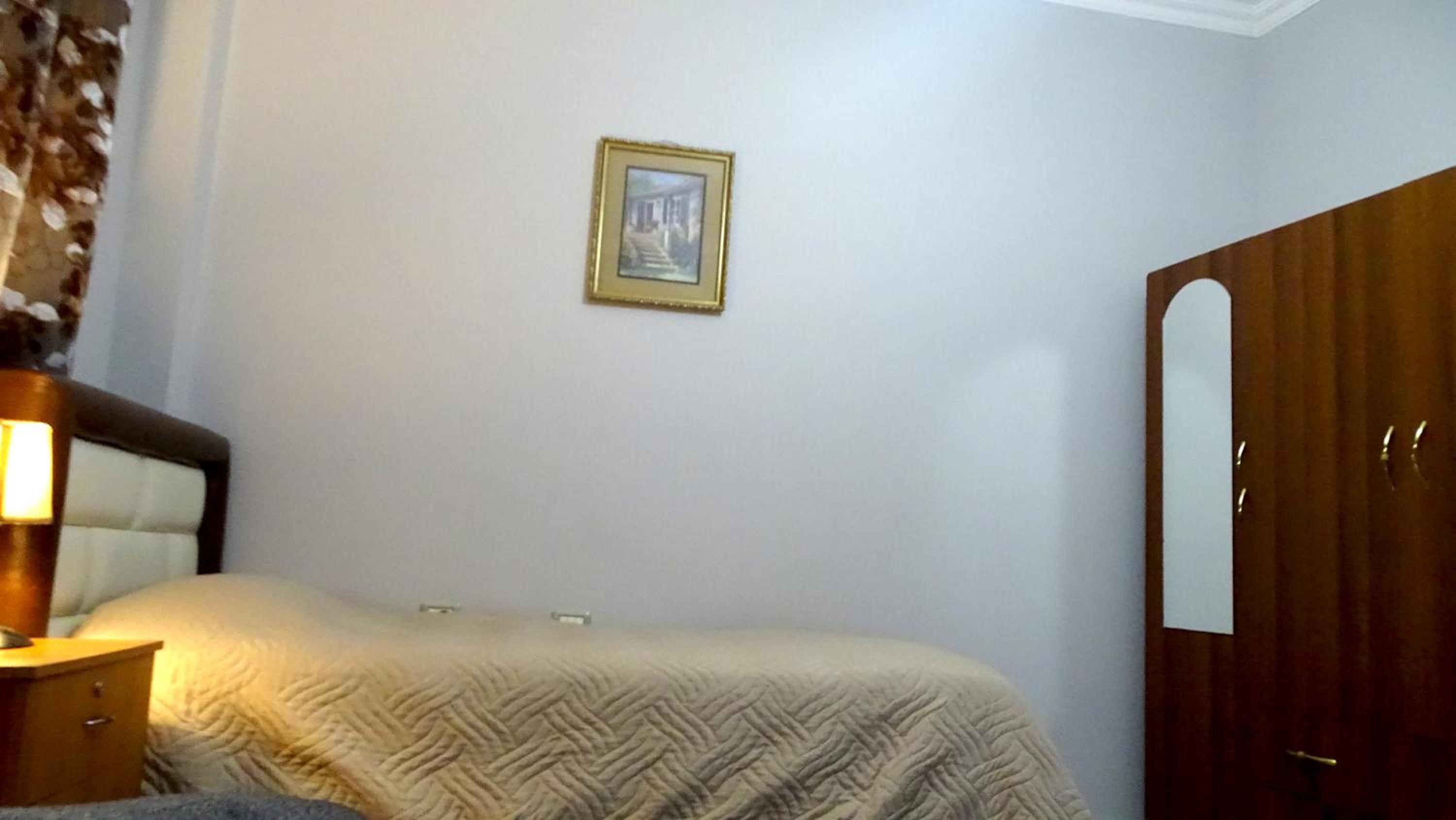 Central Apartments Shoshi