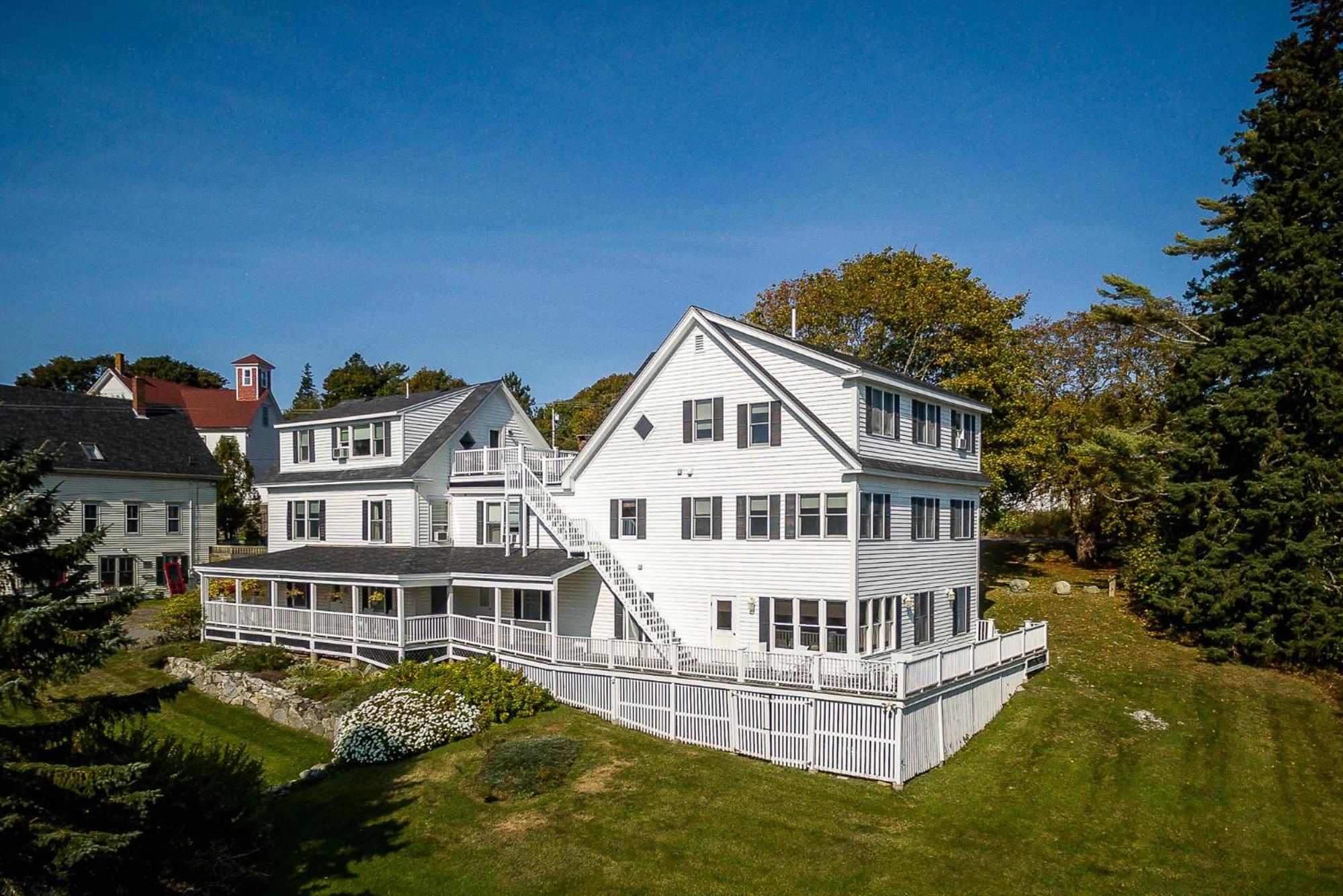 East Wind Inn on the Water 61