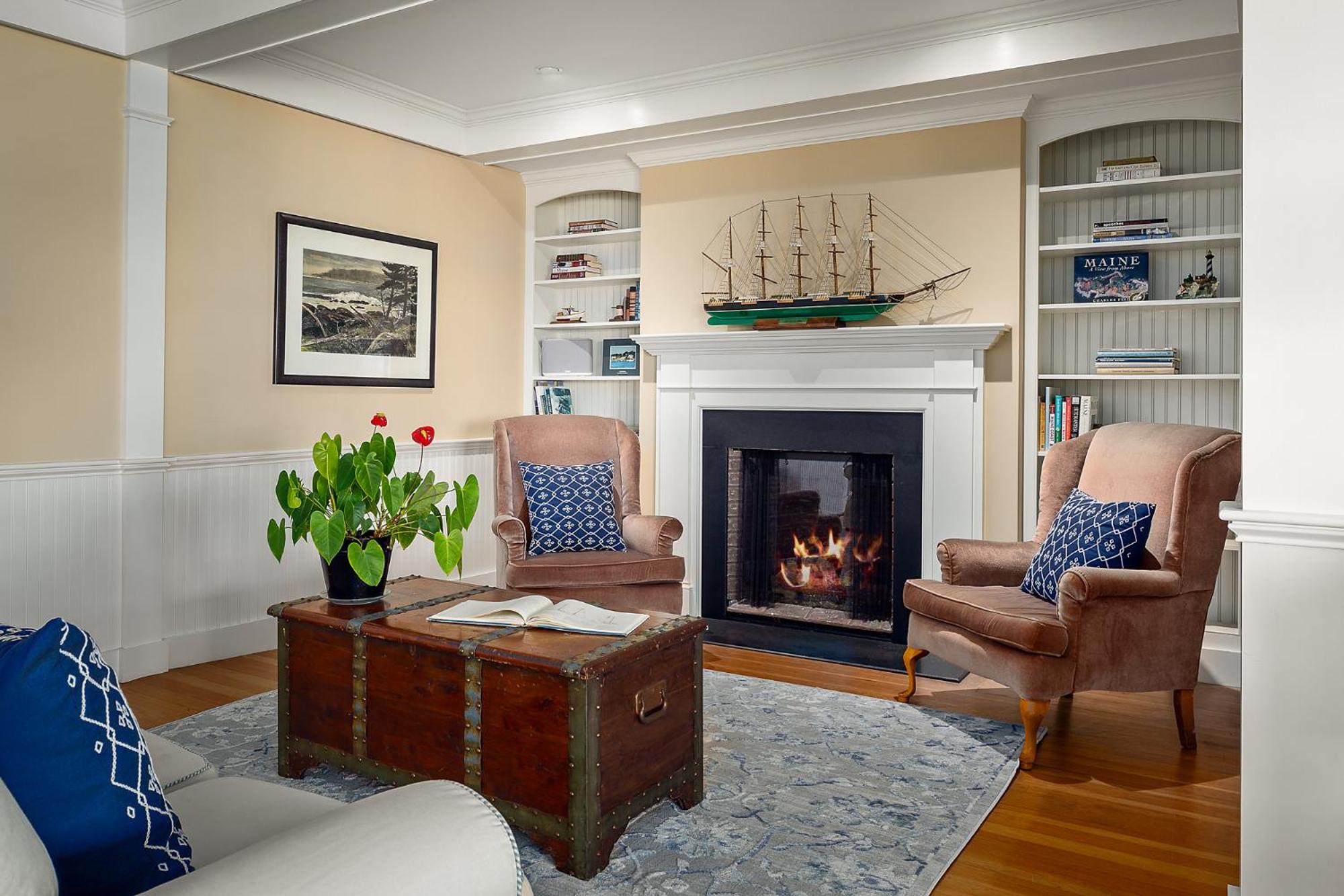 East Wind Inn on the Water 62