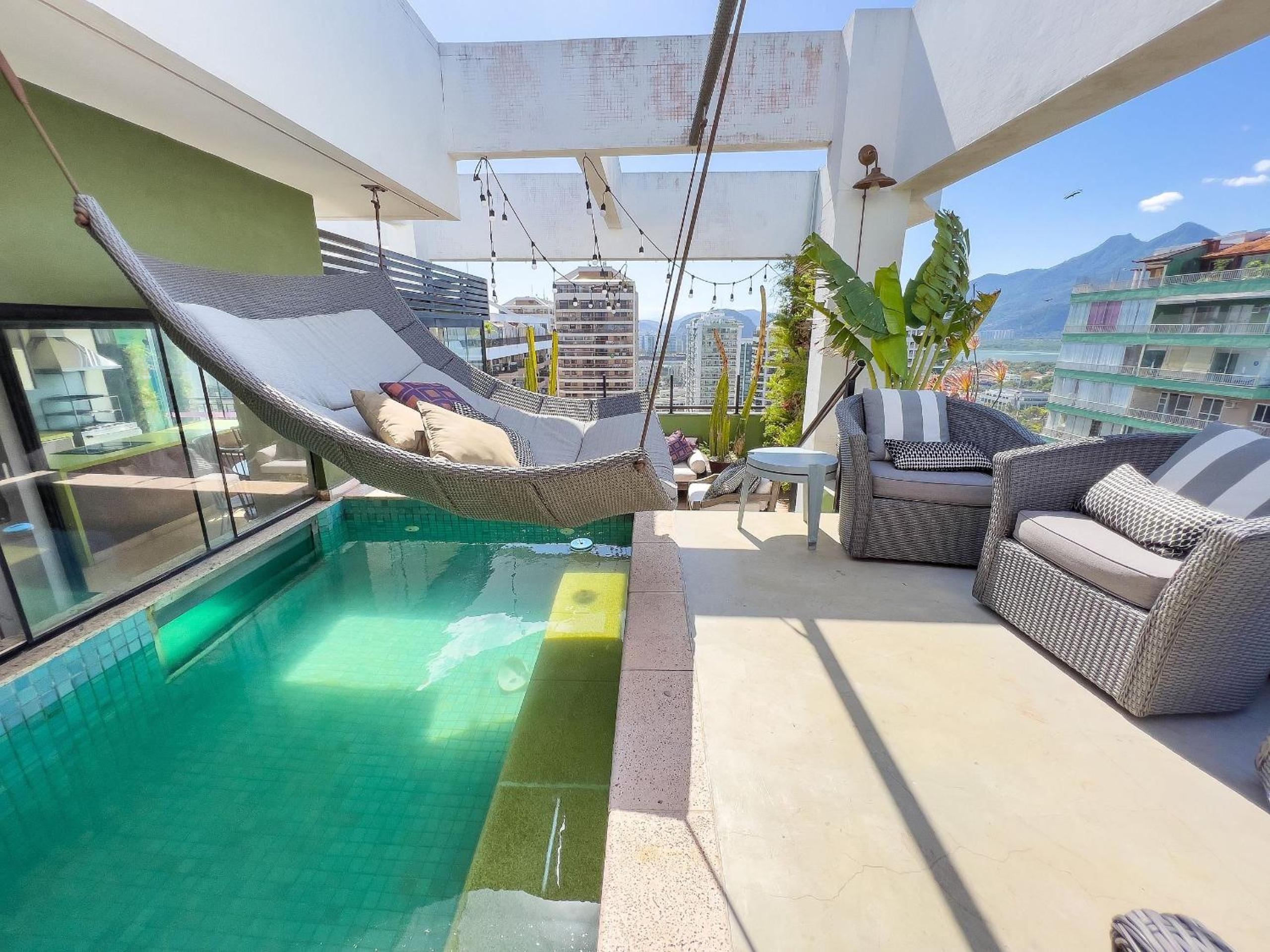 Maravilhosa Cobertura com Vista Panorâmica, Piscina e varanda Gourmet B11-0012