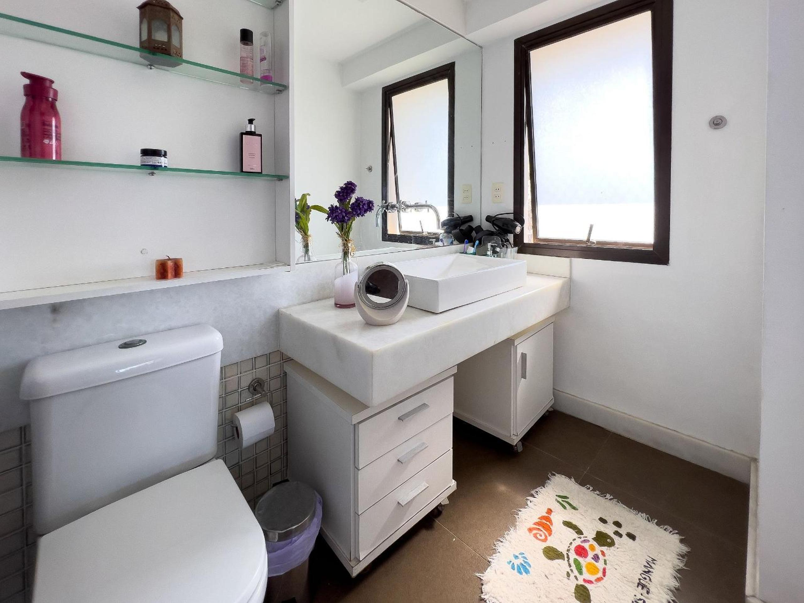 Maravilhosa Cobertura com Vista Panorâmica, Piscina e varanda Gourmet B11-0012
