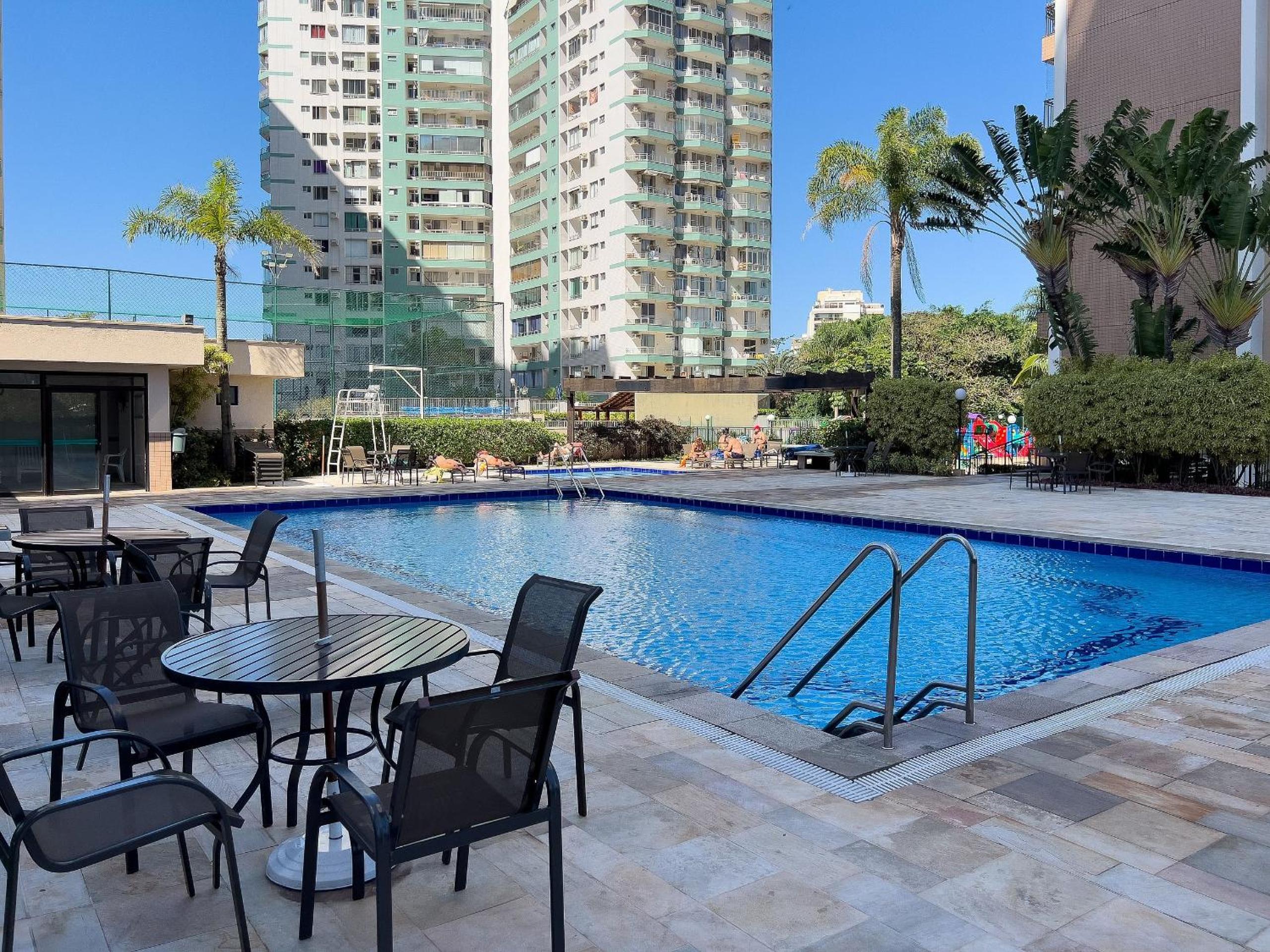 Maravilhosa Cobertura com Vista Panorâmica, Piscina e varanda Gourmet B11-0012