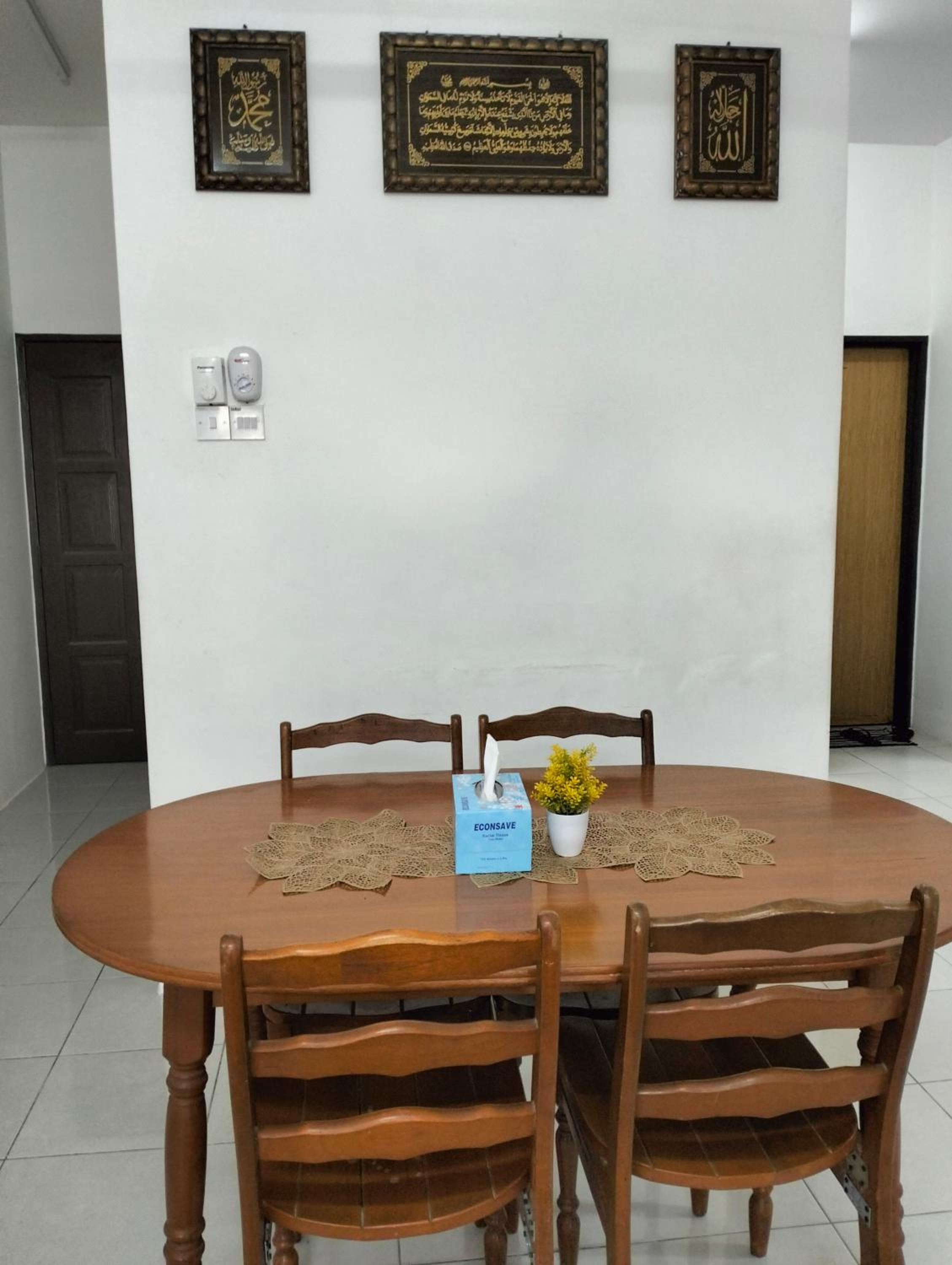 Camelia Homestay