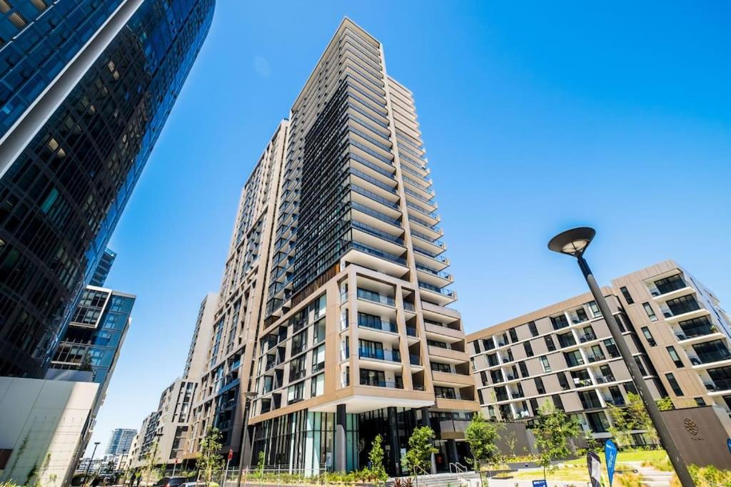 Lovely 2 Bedroom Apt with Swimming Pool